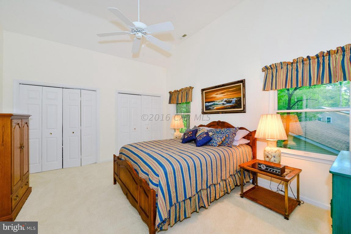 OCEAN PINES - BAY COLONY - Residential