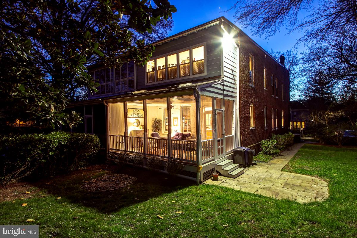 TAKOMA PARK - Residential