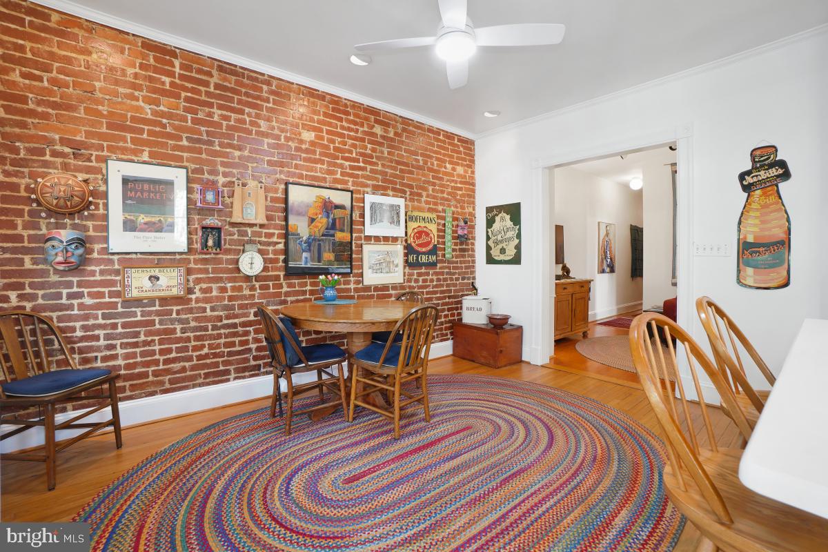 TAKOMA PARK - Residential