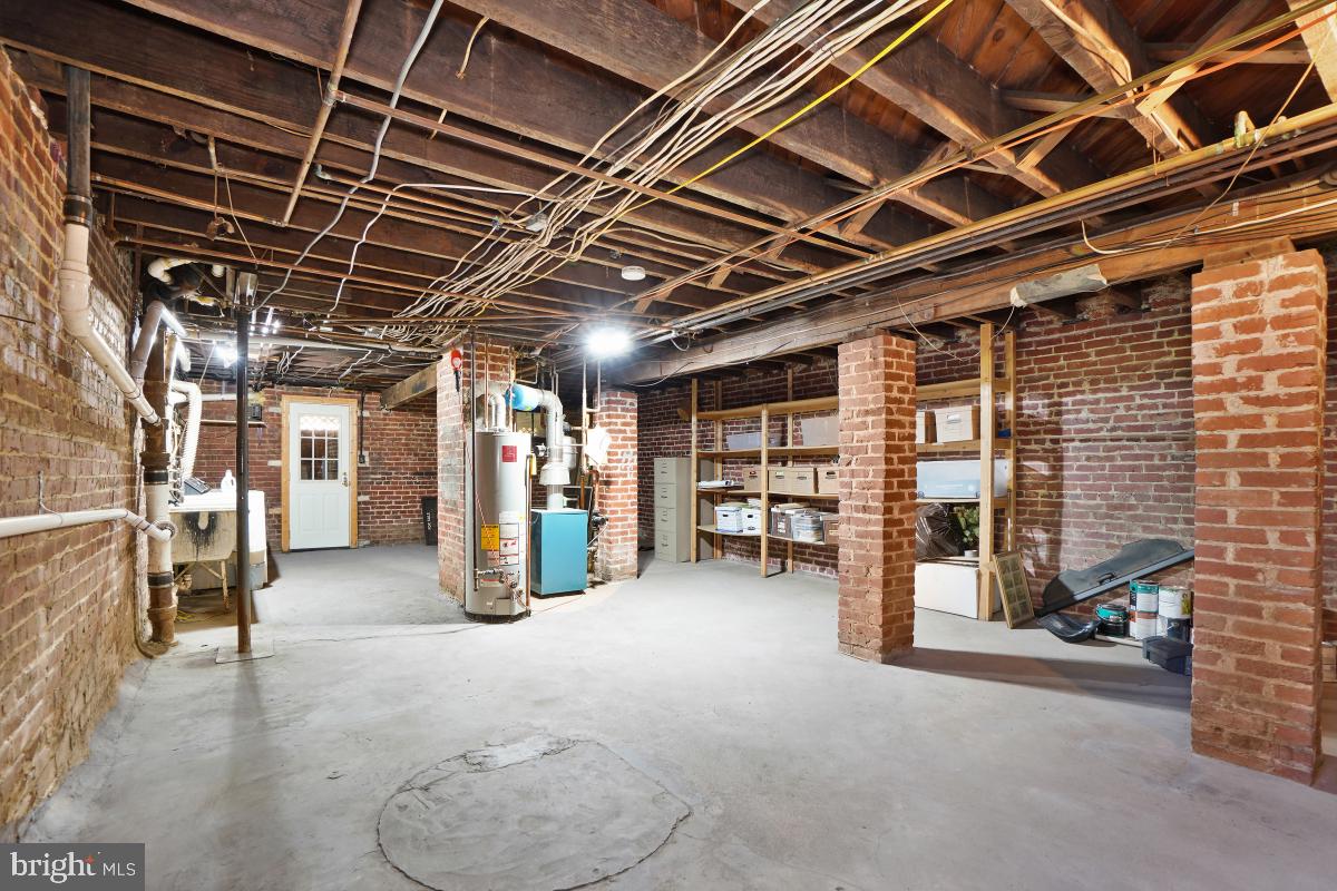 TAKOMA PARK - Residential