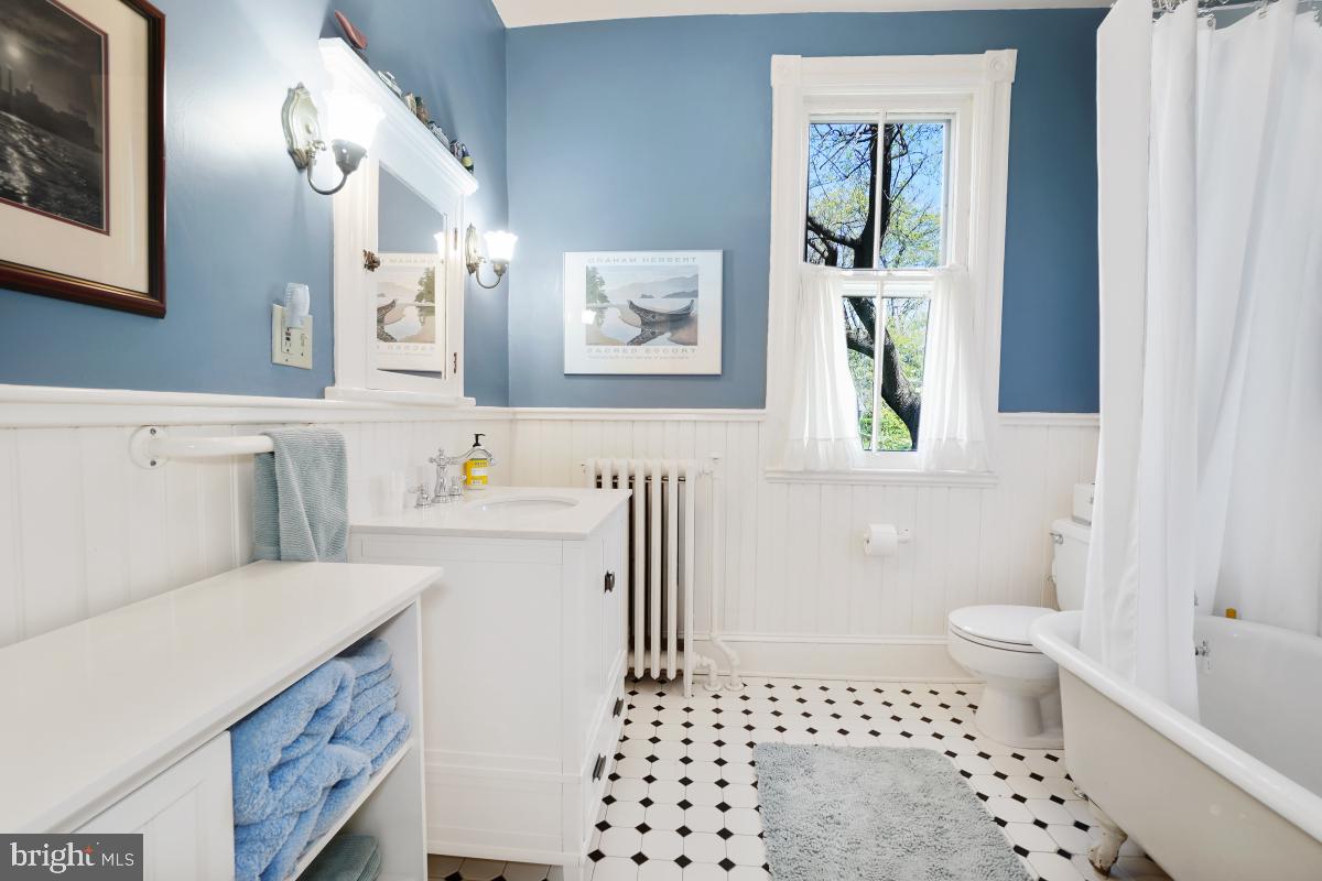 TAKOMA PARK - Residential