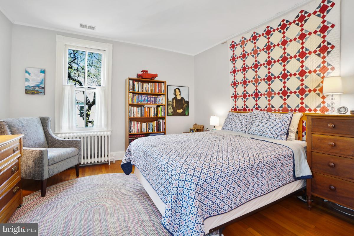 TAKOMA PARK - Residential