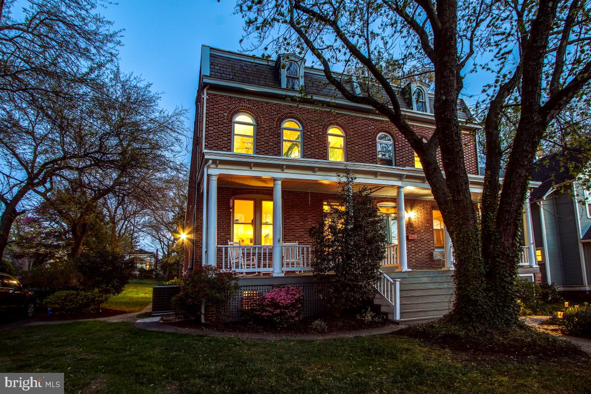 TAKOMA PARK - Residential