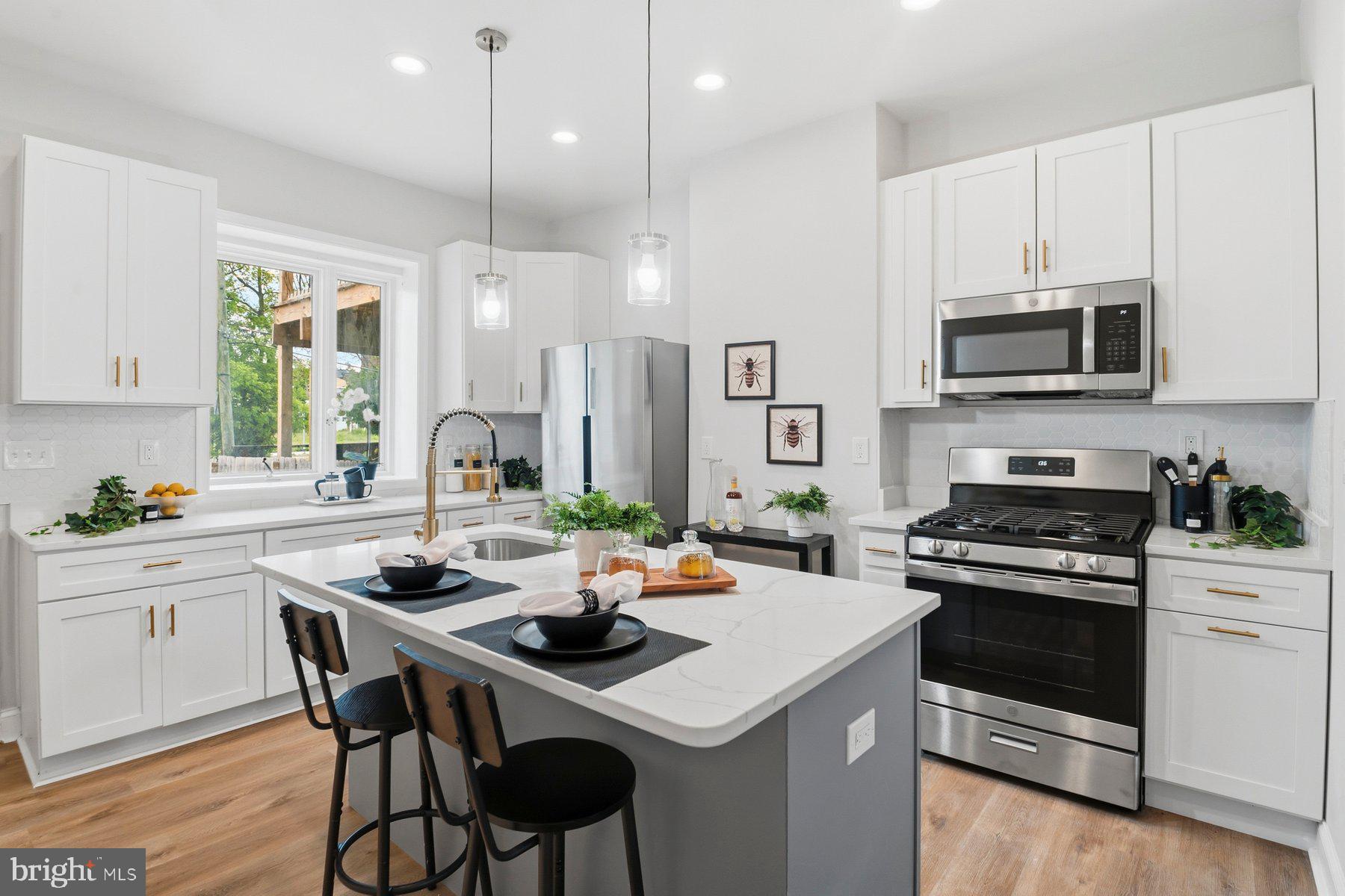 EAST BALTIMORE MIDWAY - Residential