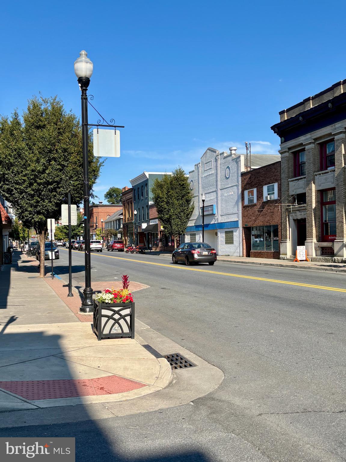 CHARLES TOWN - Residential Lease