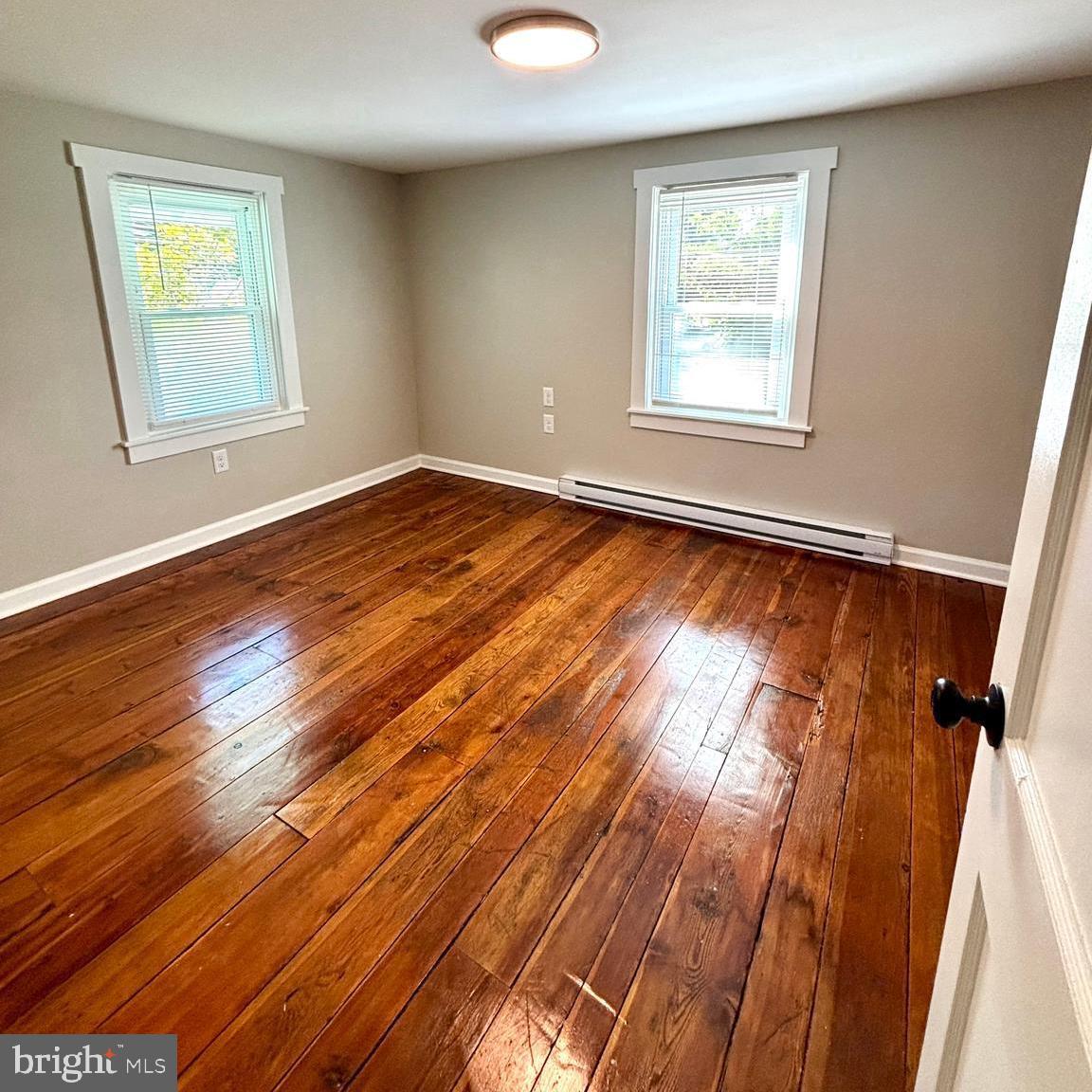 CHARLES TOWN - Residential Lease