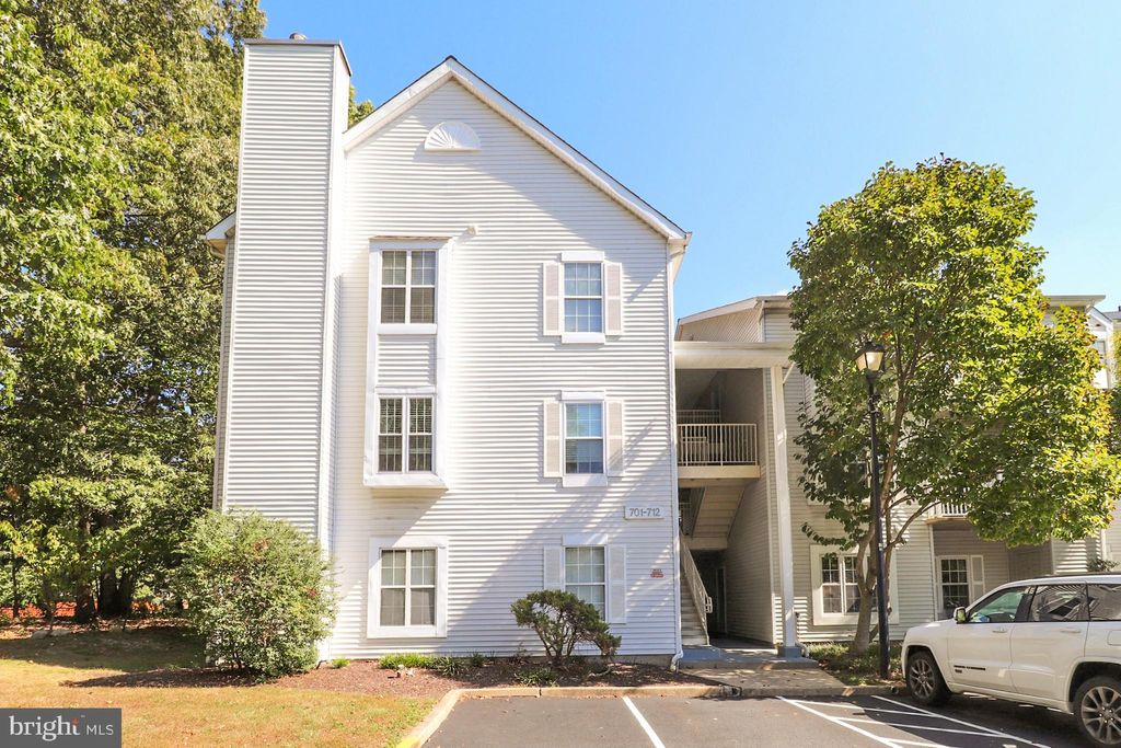 Photo of 708 Willings Way, NEW CASTLE, DE 19720 (MLS # DENC2090860)