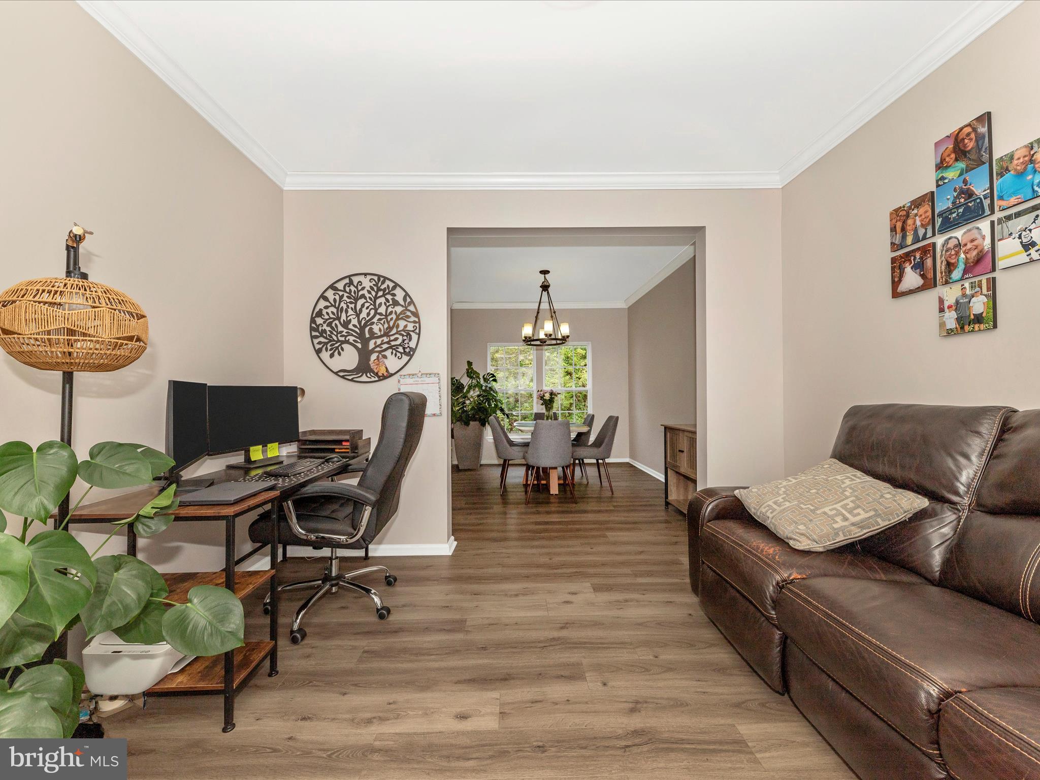 1313 QUARTERSTAFF TRAIL