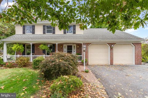 Photo of 5 Blueberry Circle, LANCASTER, PA 17602 (MLS # PALA2076710)