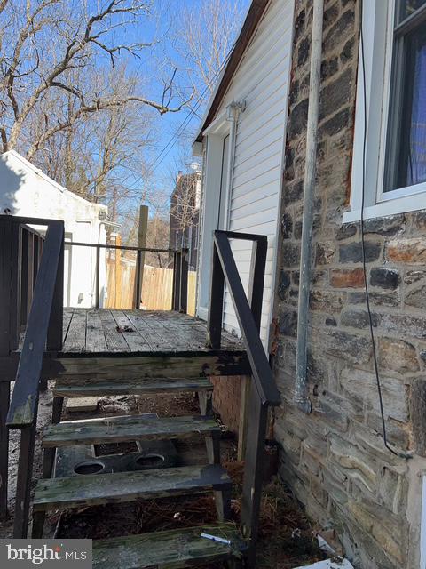 FOX CHASE - Residential