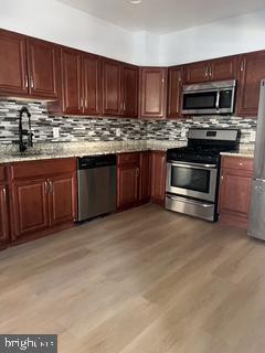 FOX CHASE - Residential