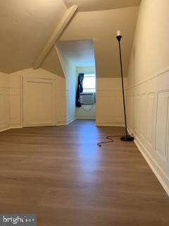 FOX CHASE - Residential