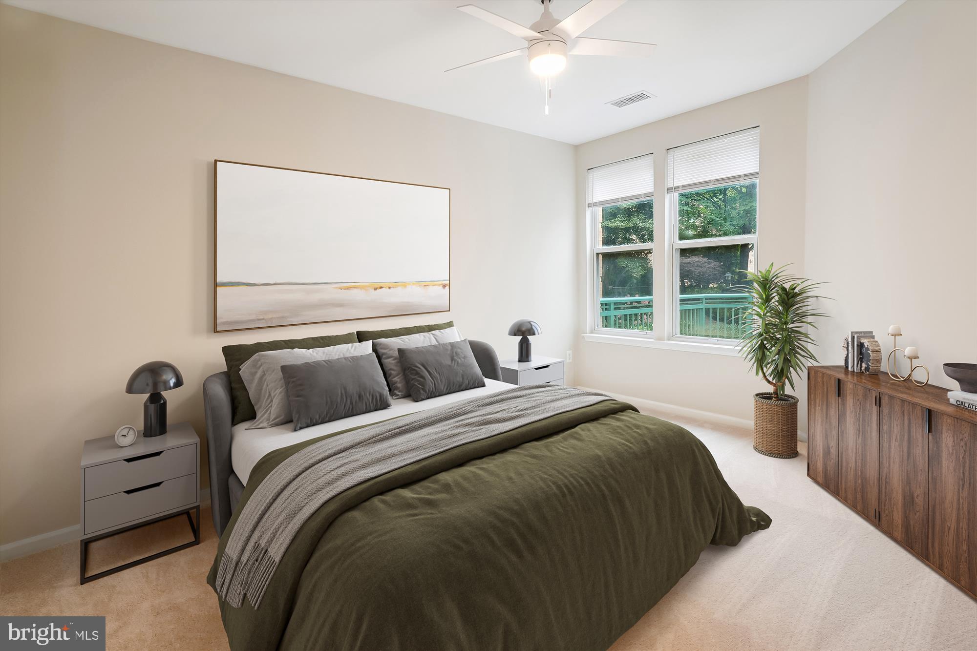 SAVOY AT RESTON TOWN CENTER - Residential