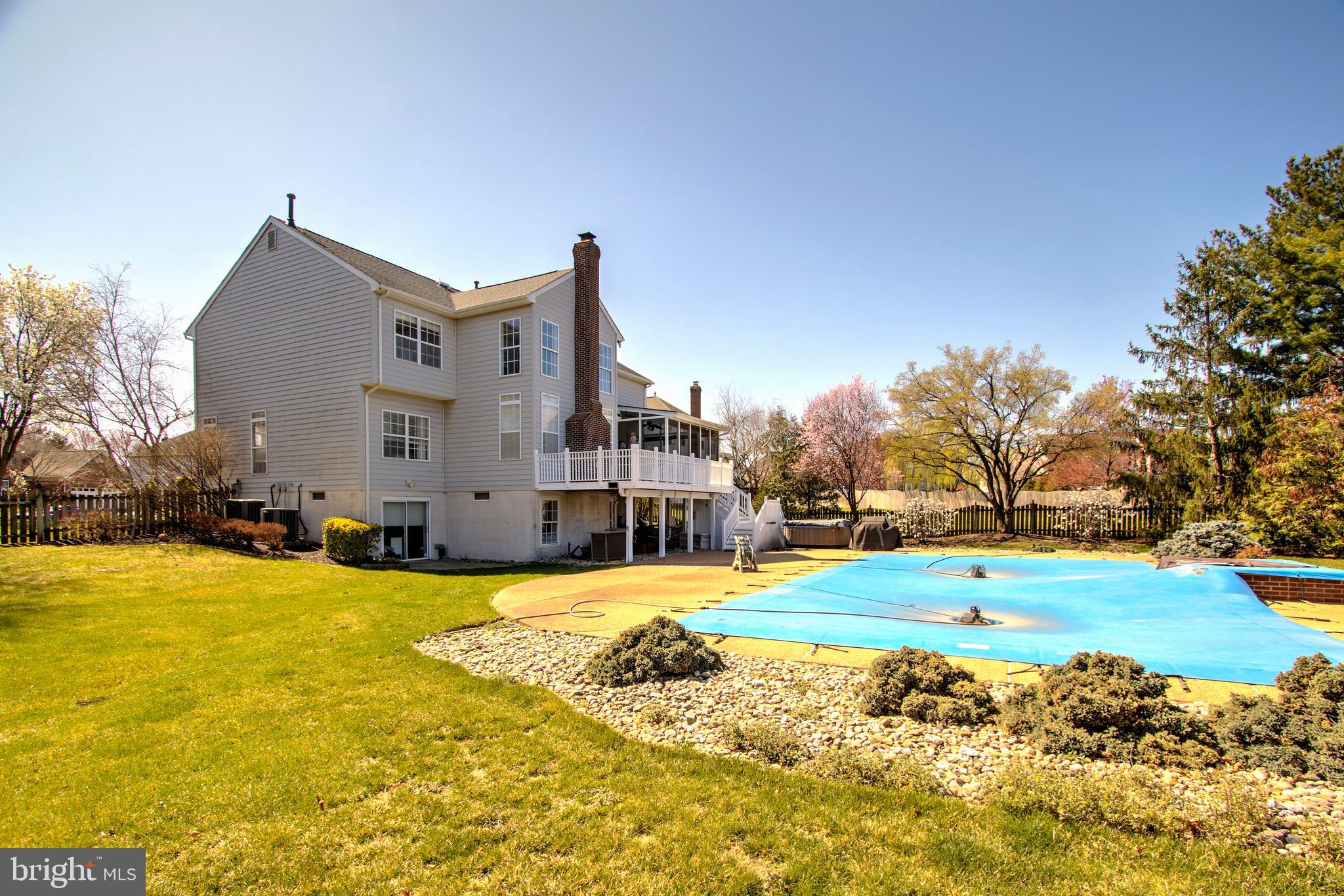 REGENCY - Residential Lease