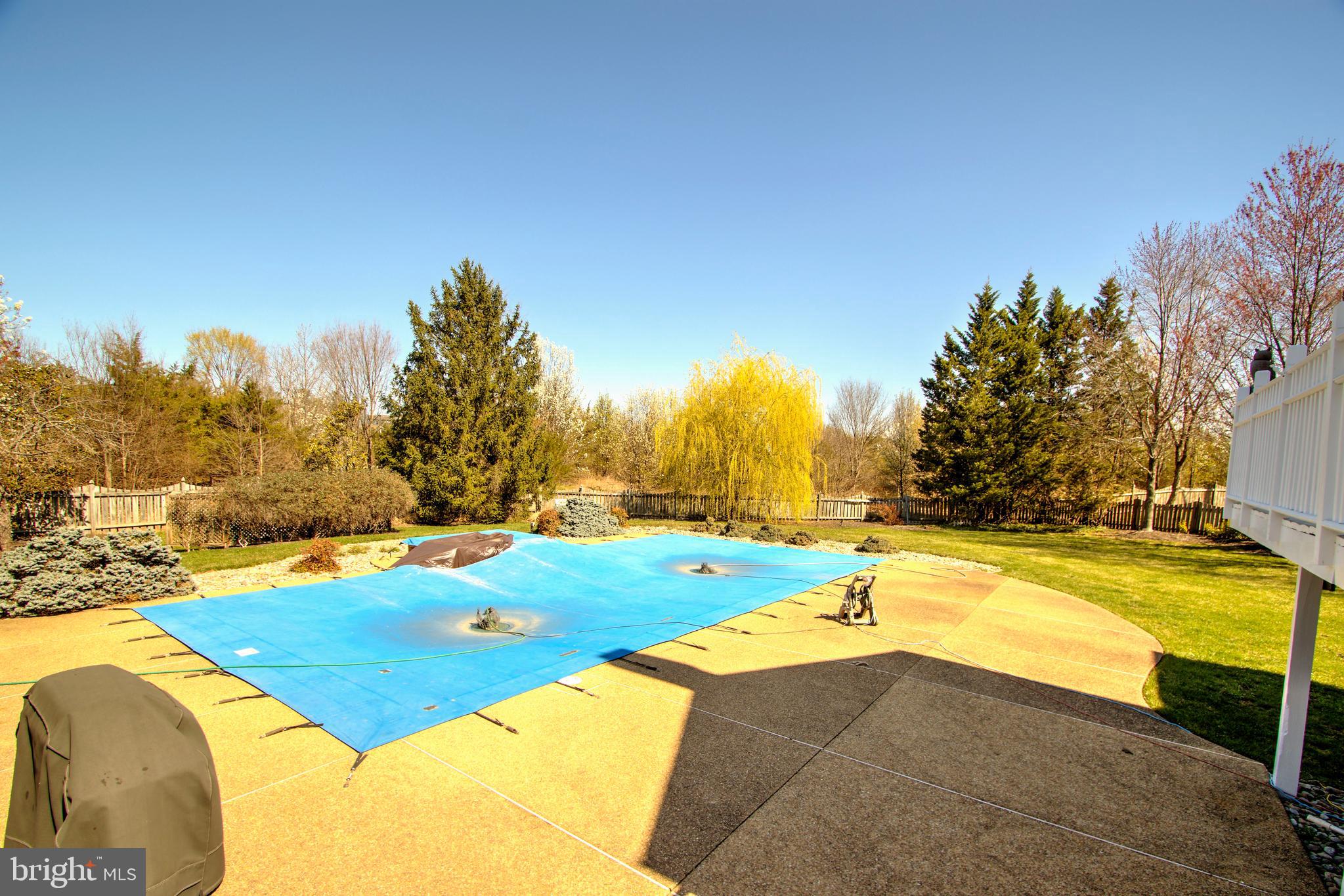 REGENCY - Residential Lease