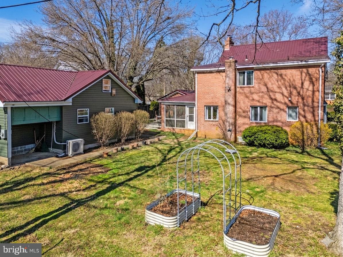 SHEPHERDSTOWN - Residential