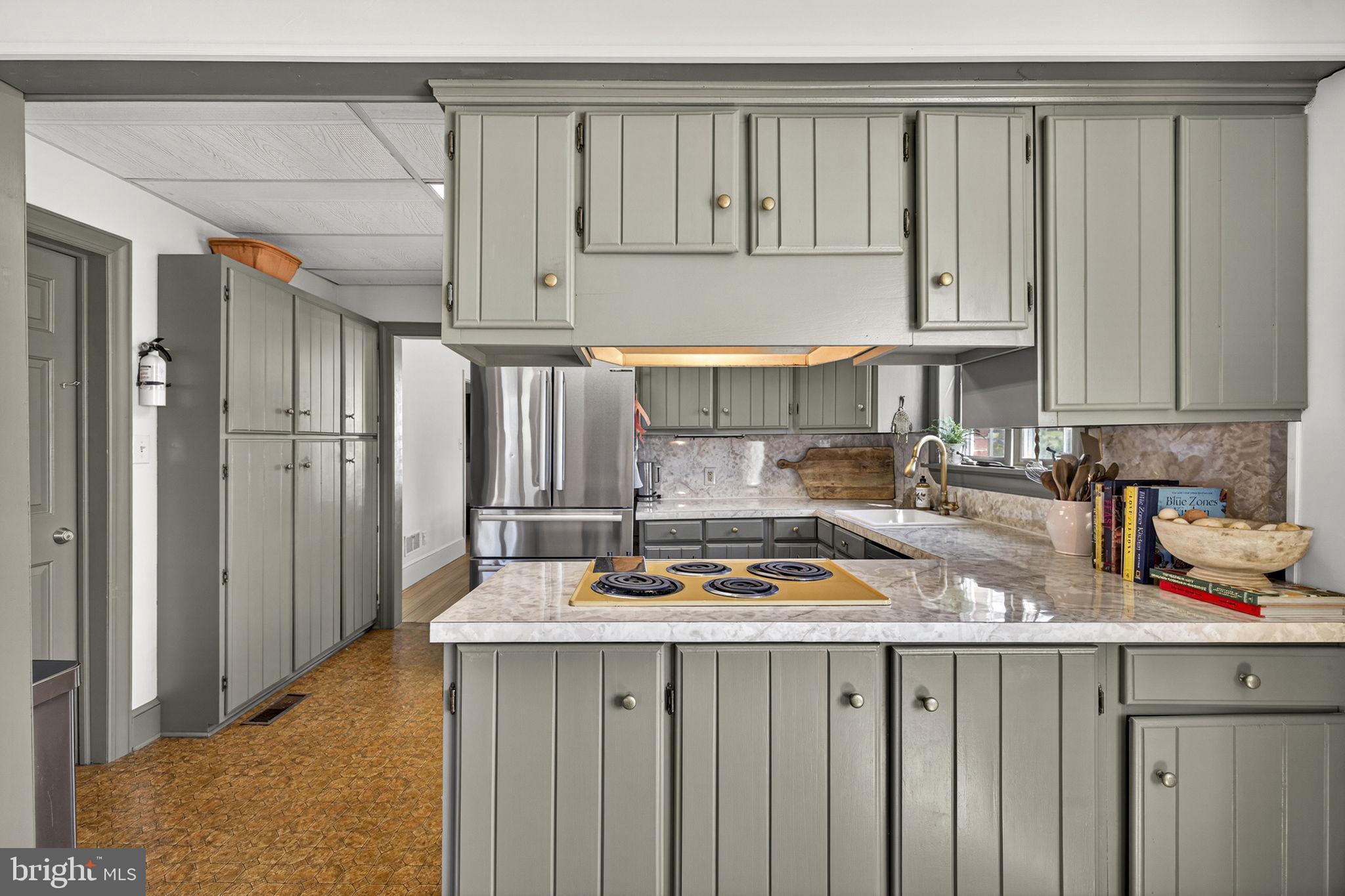 SHEPHERDSTOWN - Residential