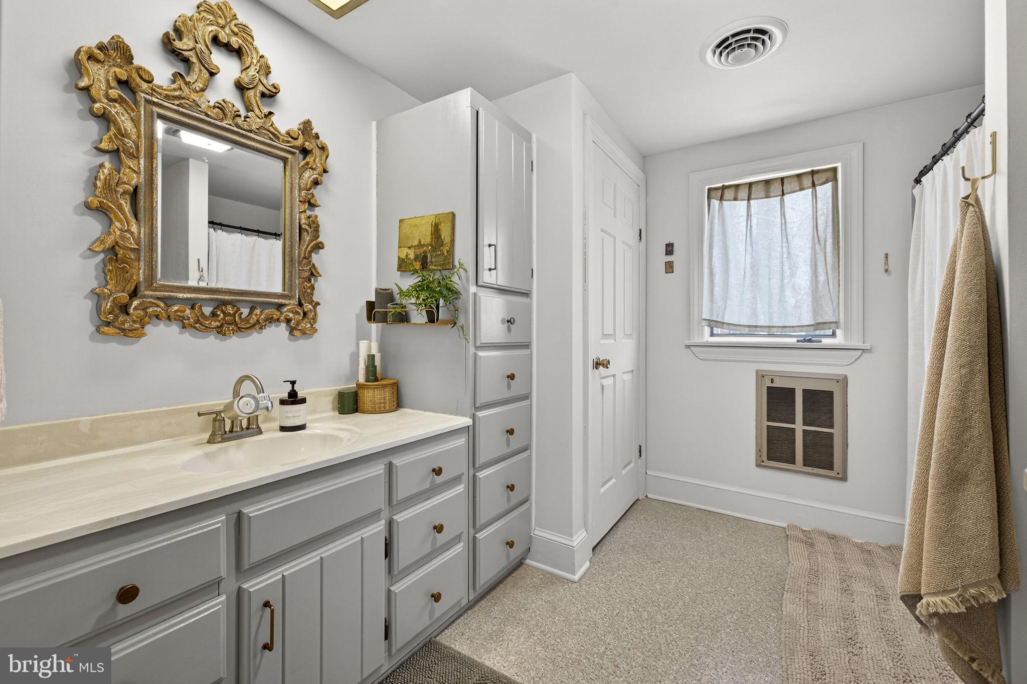 SHEPHERDSTOWN - Residential