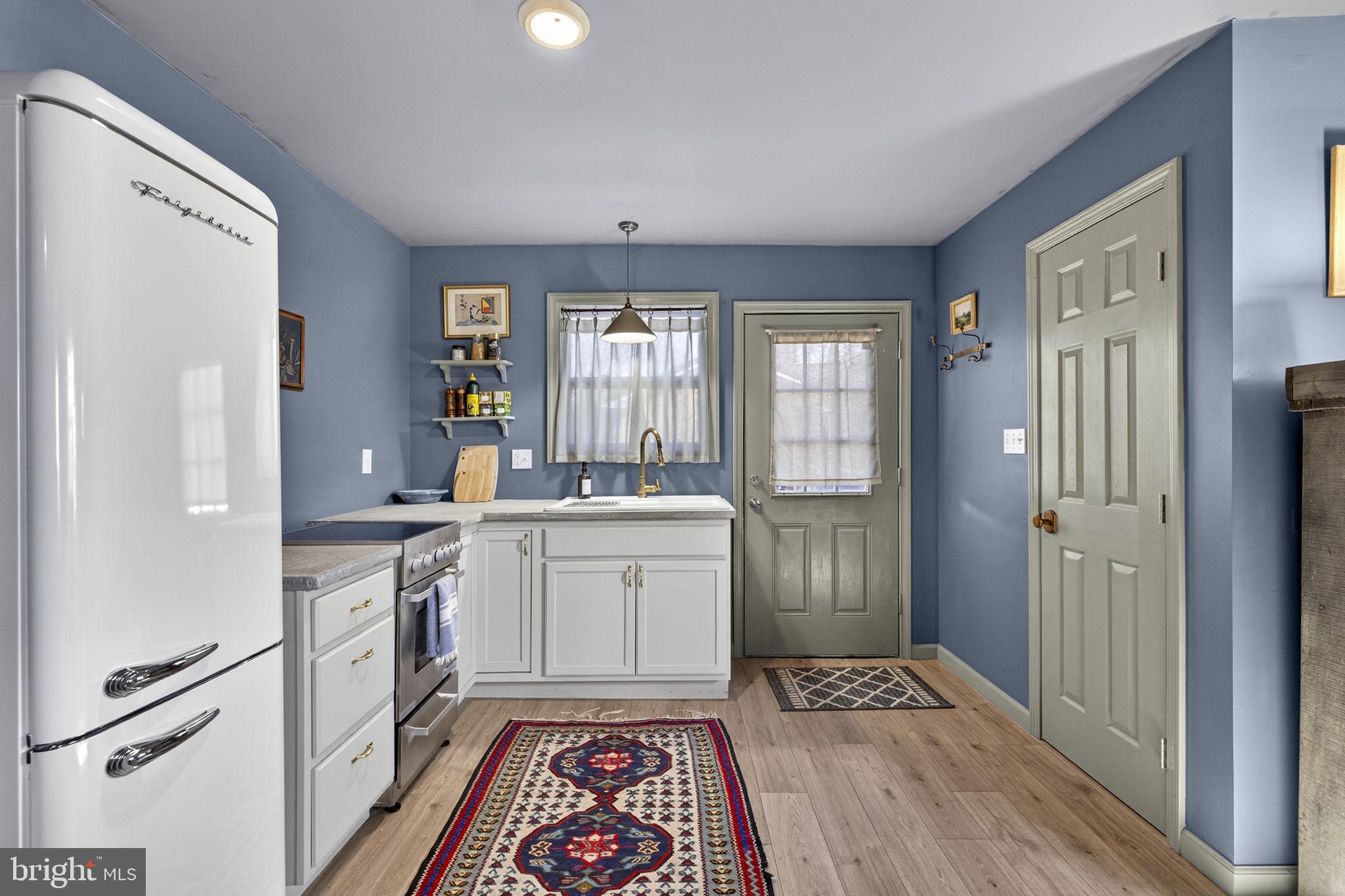 SHEPHERDSTOWN - Residential