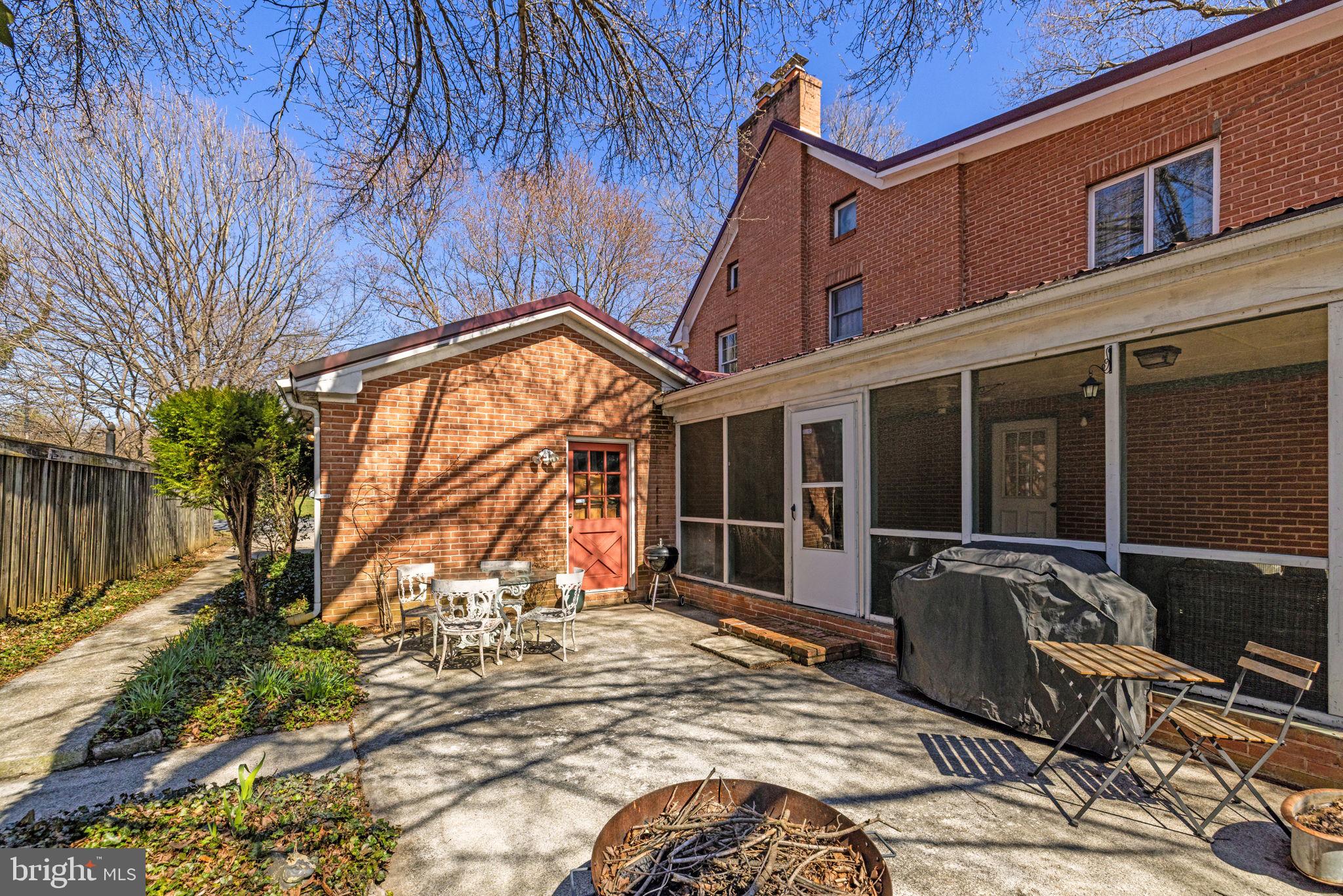 SHEPHERDSTOWN - Residential