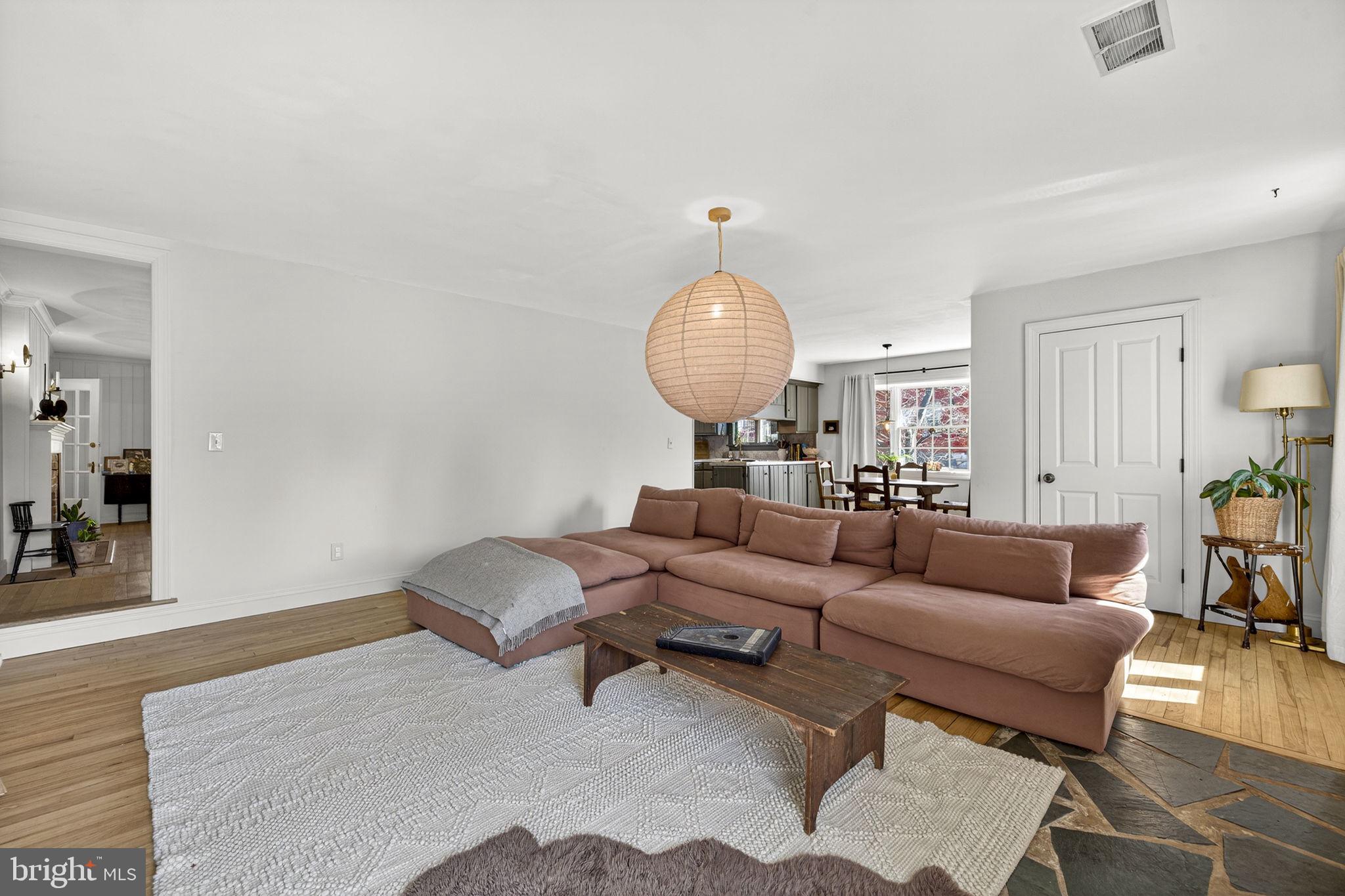 SHEPHERDSTOWN - Residential