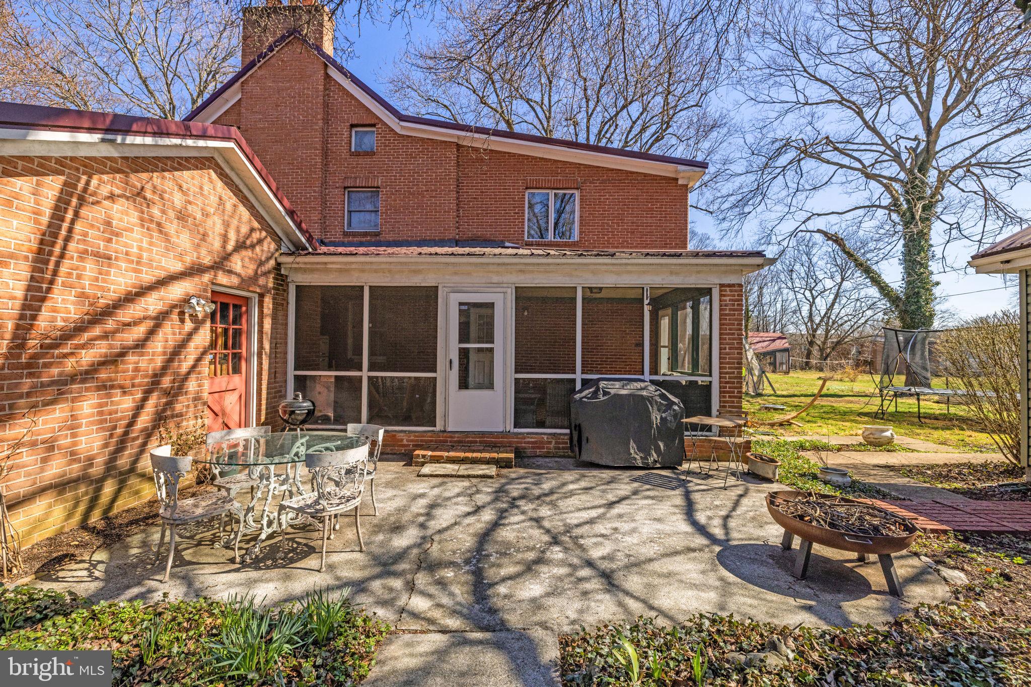 SHEPHERDSTOWN - Residential