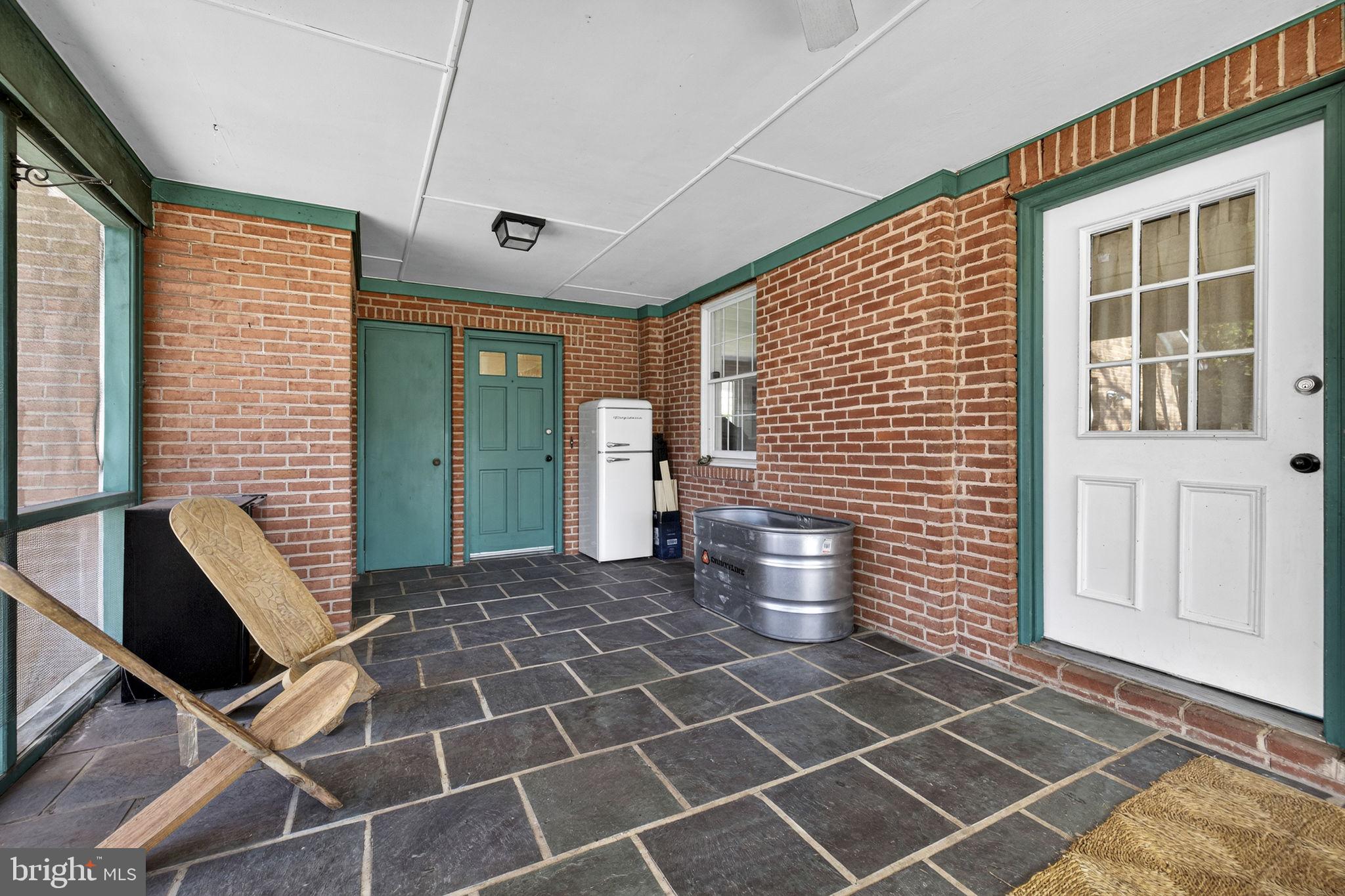 SHEPHERDSTOWN - Residential