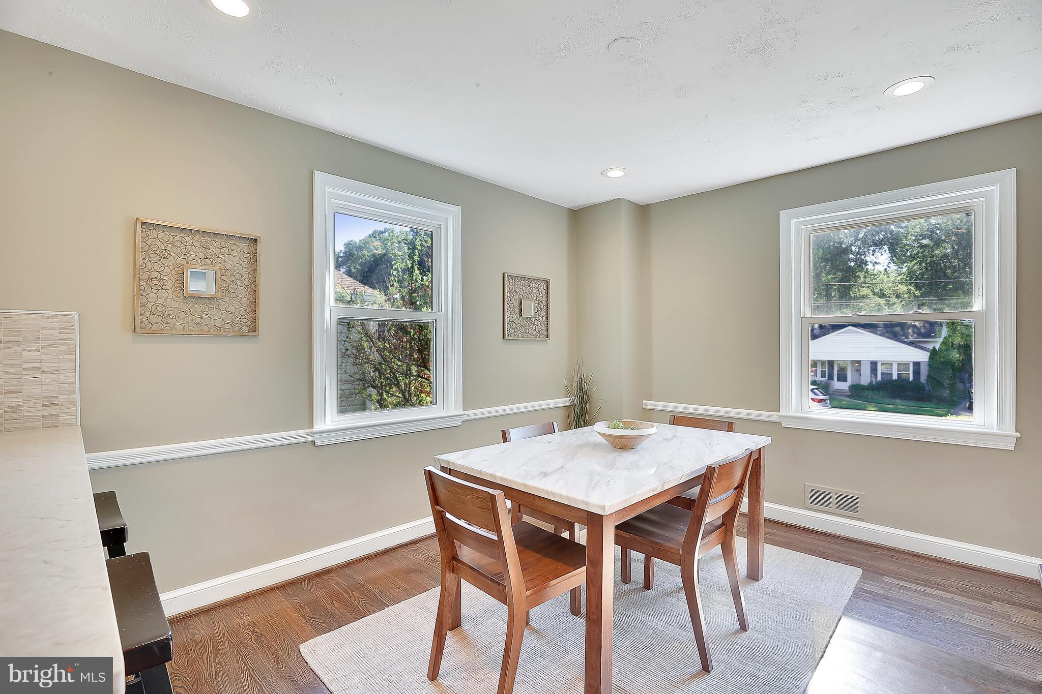 COUNTRY CLUB PARK - Residential