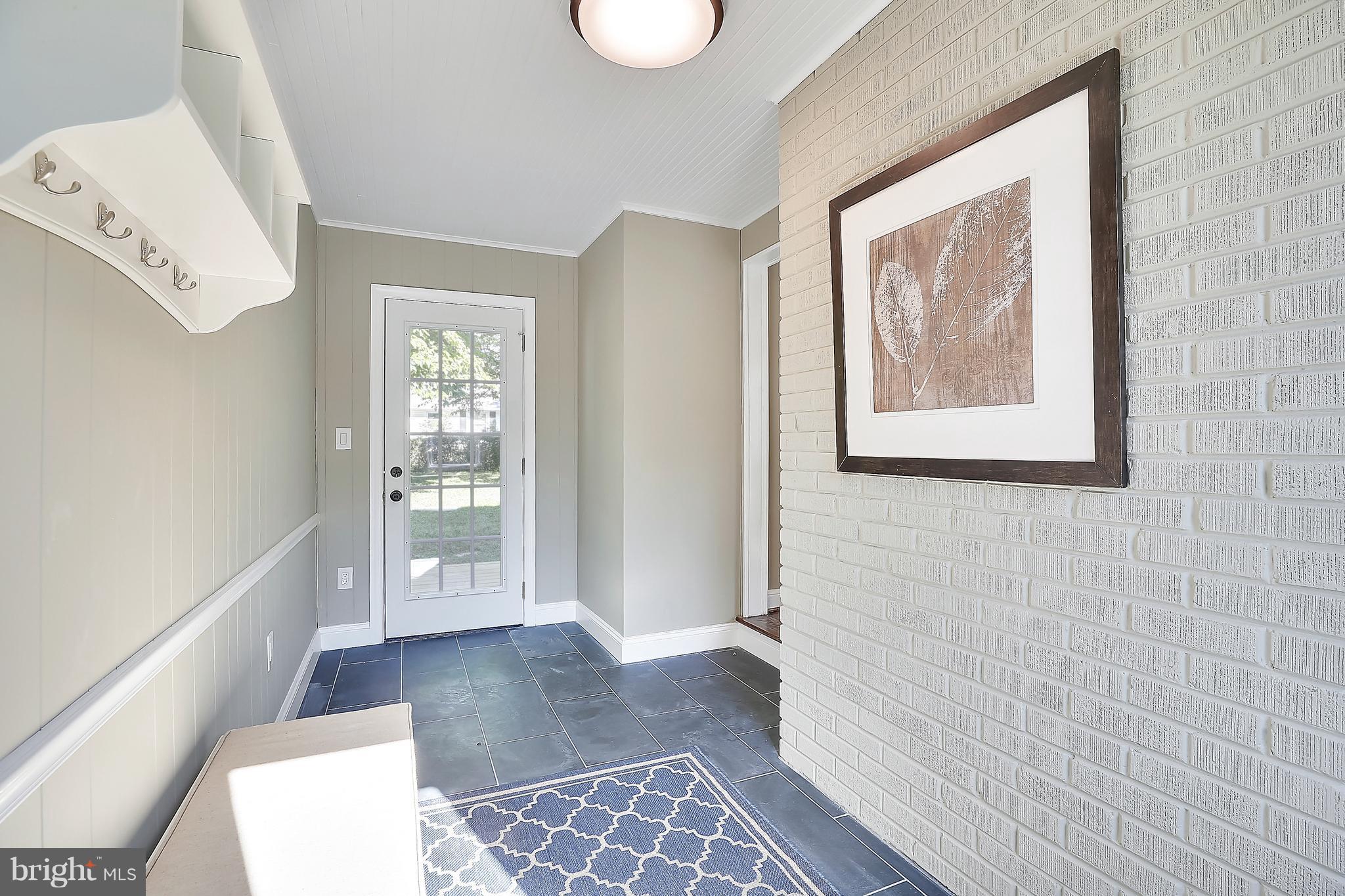 COUNTRY CLUB PARK - Residential