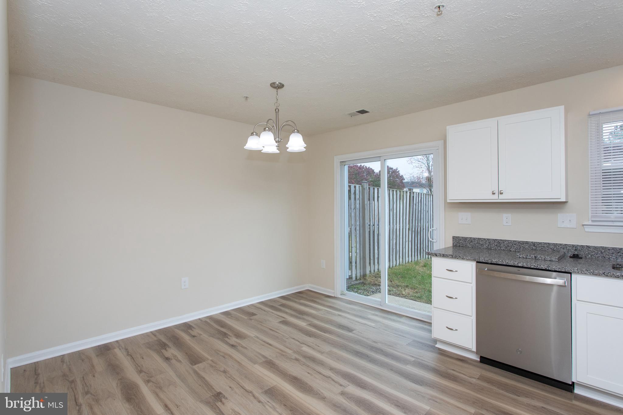 ST CHARLES DORCHESTER - Residential