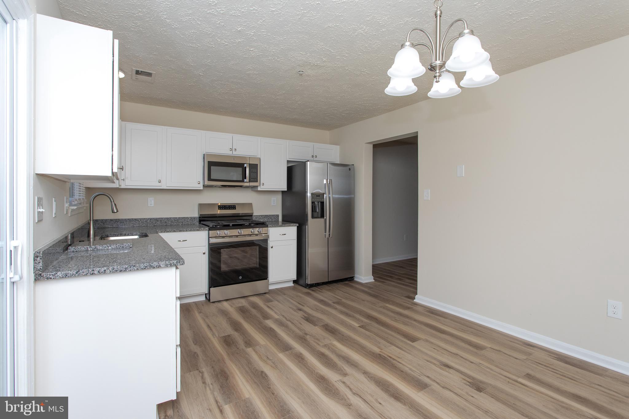 ST CHARLES DORCHESTER - Residential