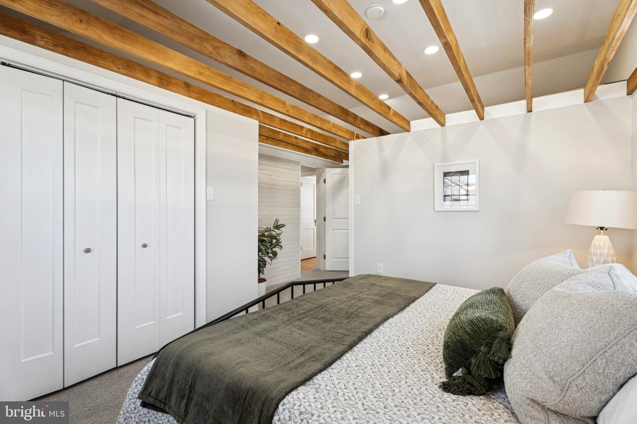 CHATHAM PARK - Residential