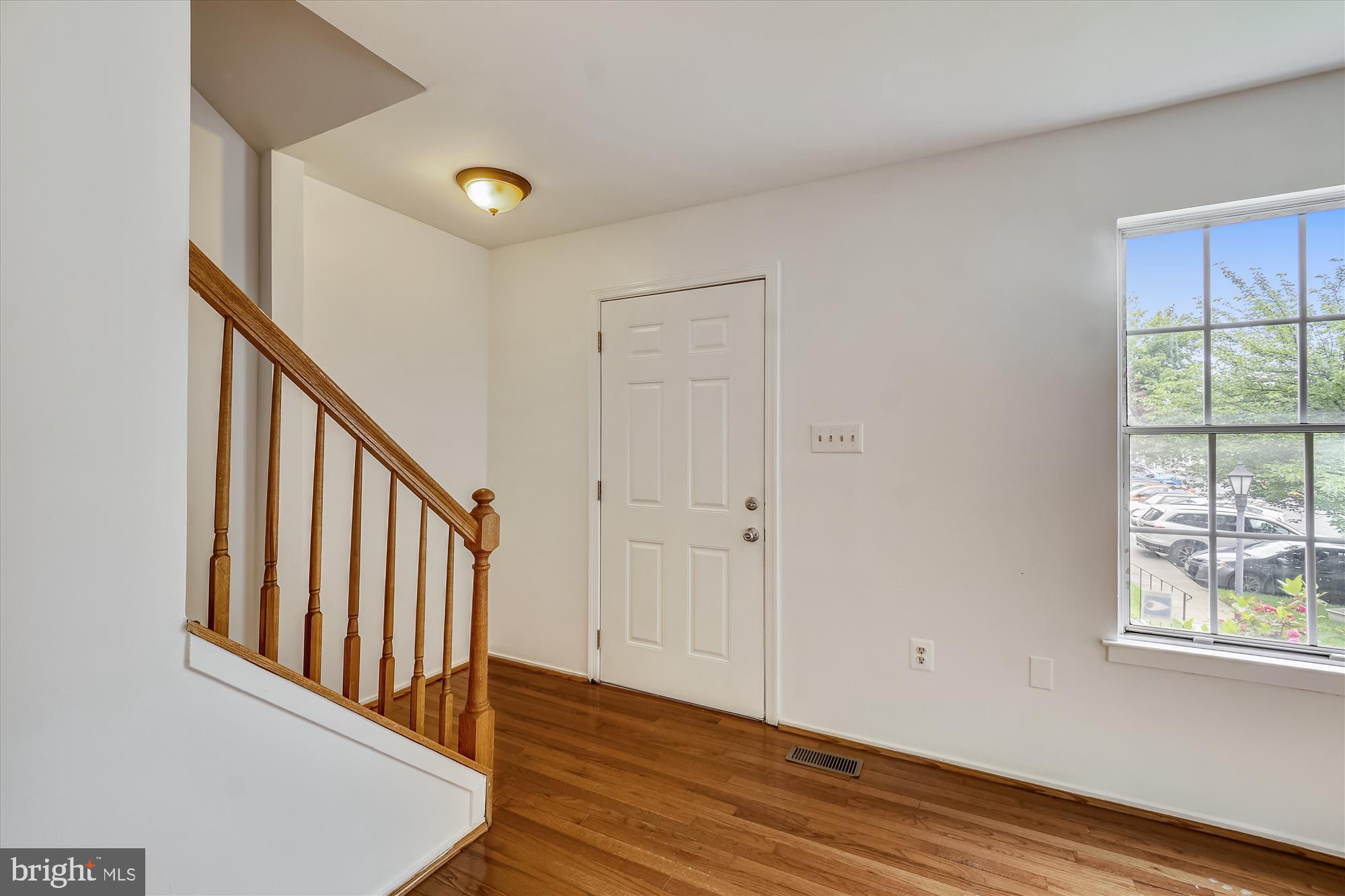 WARING STATION - Residential