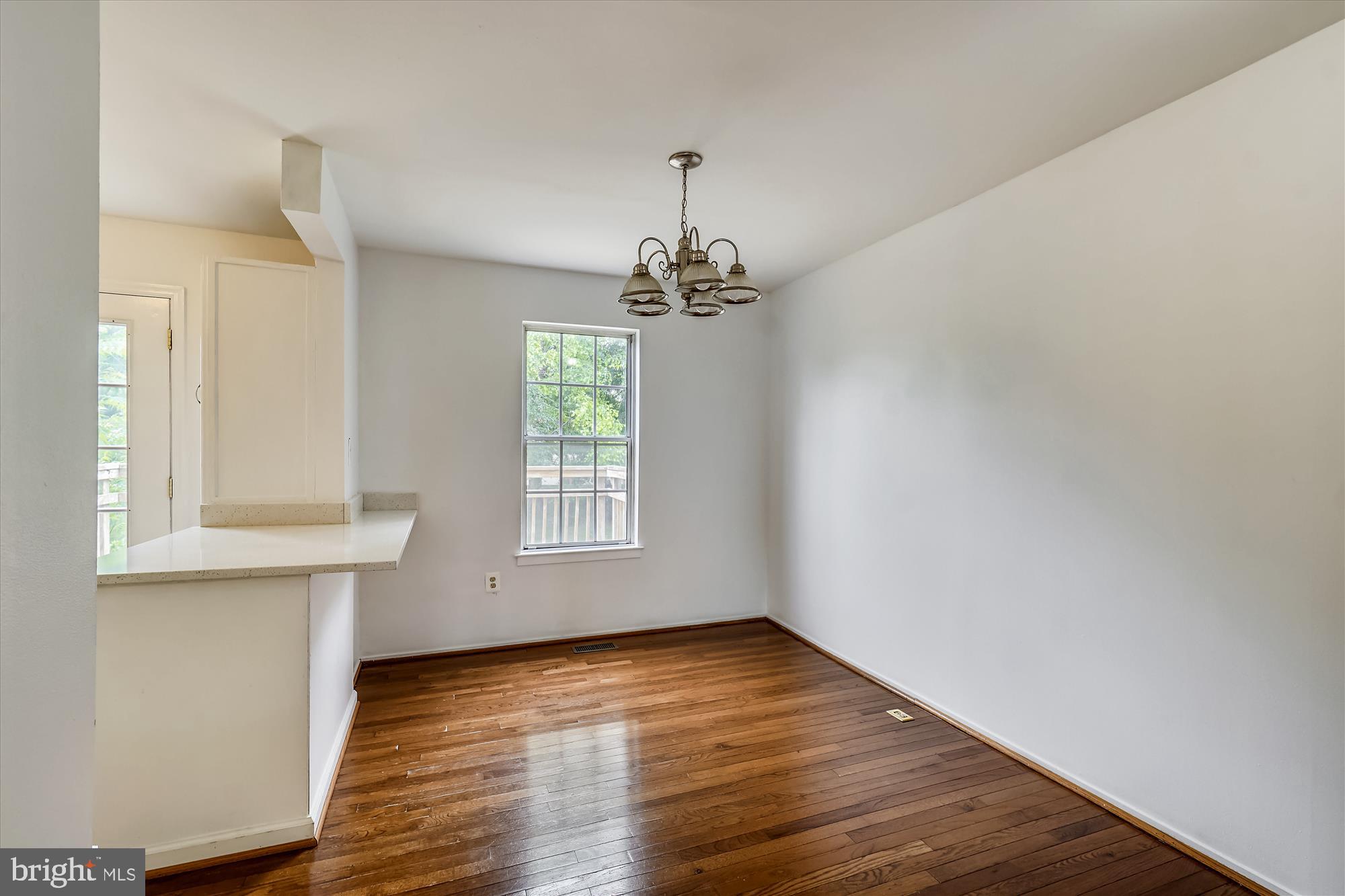 WARING STATION - Residential