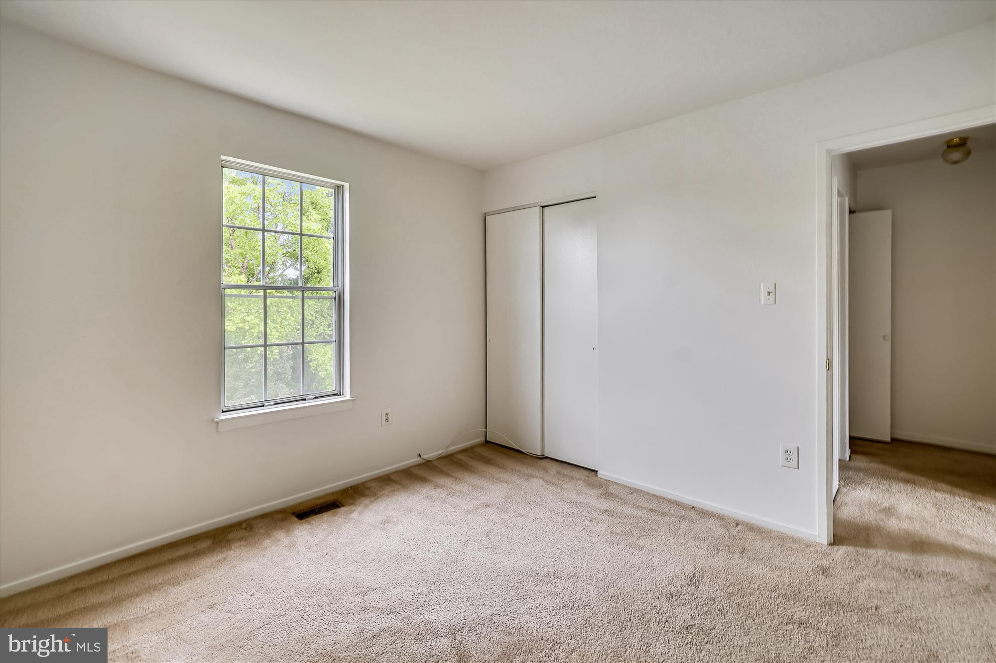 WARING STATION - Residential