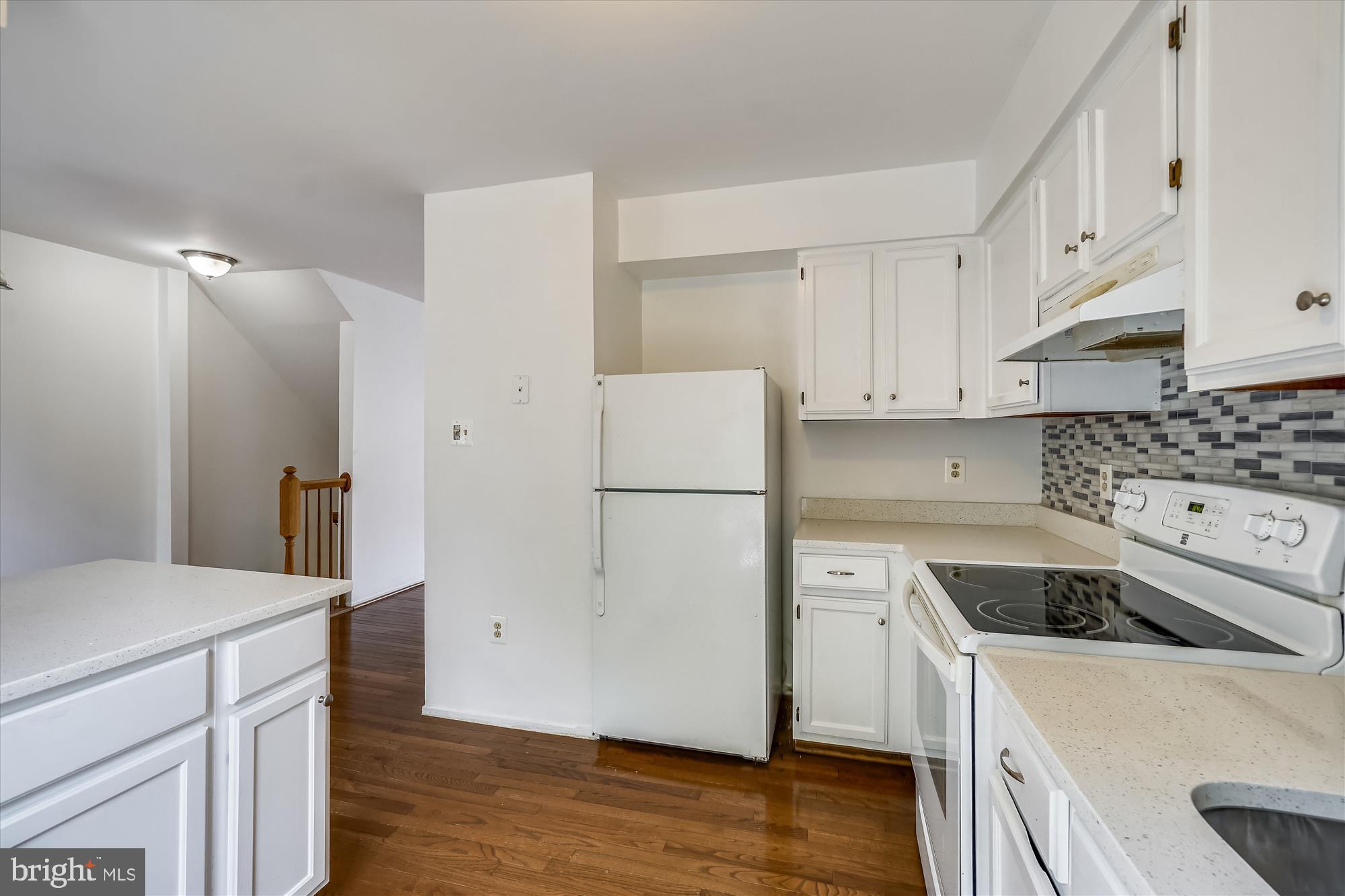 WARING STATION - Residential