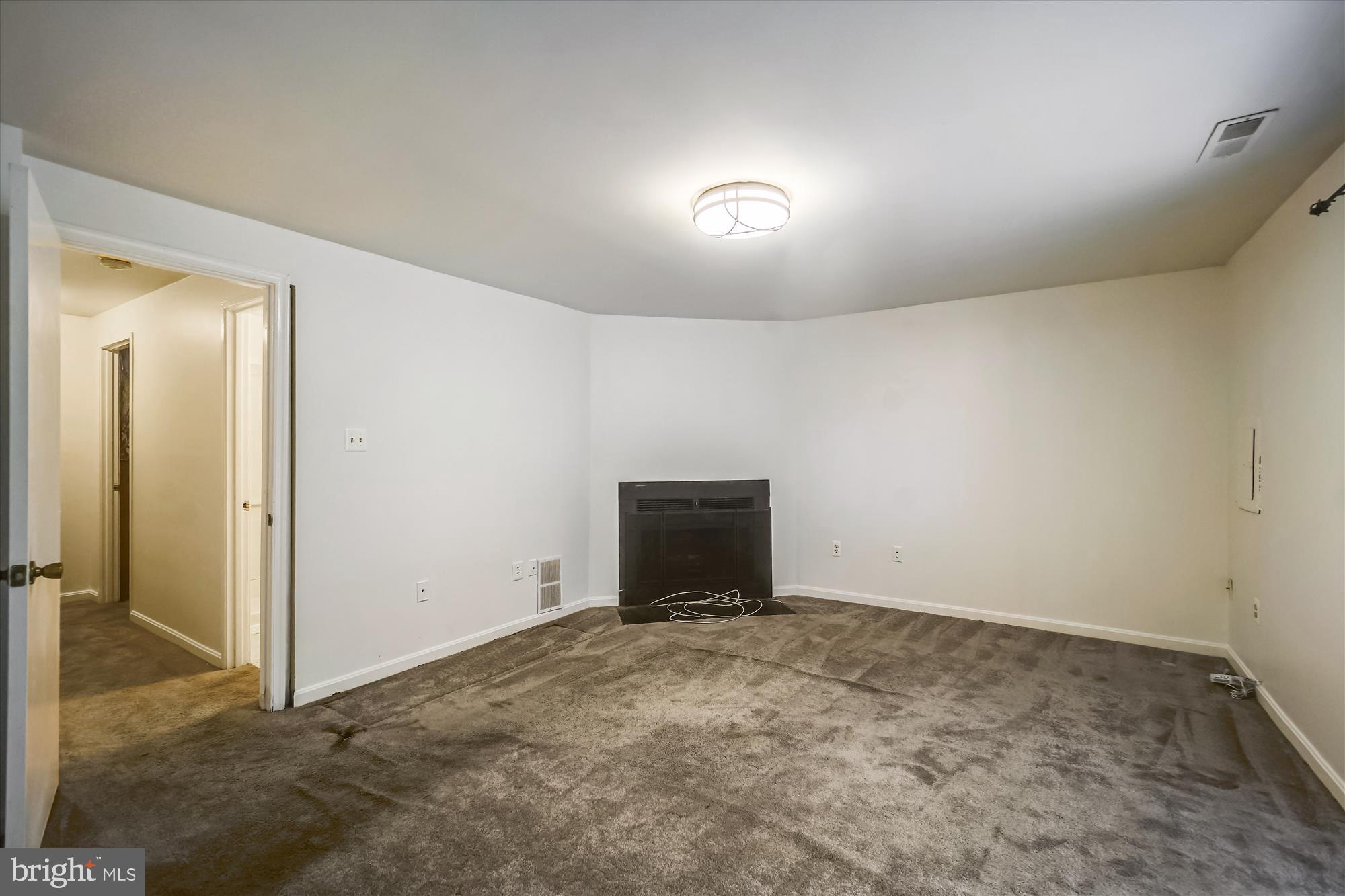 WARING STATION - Residential