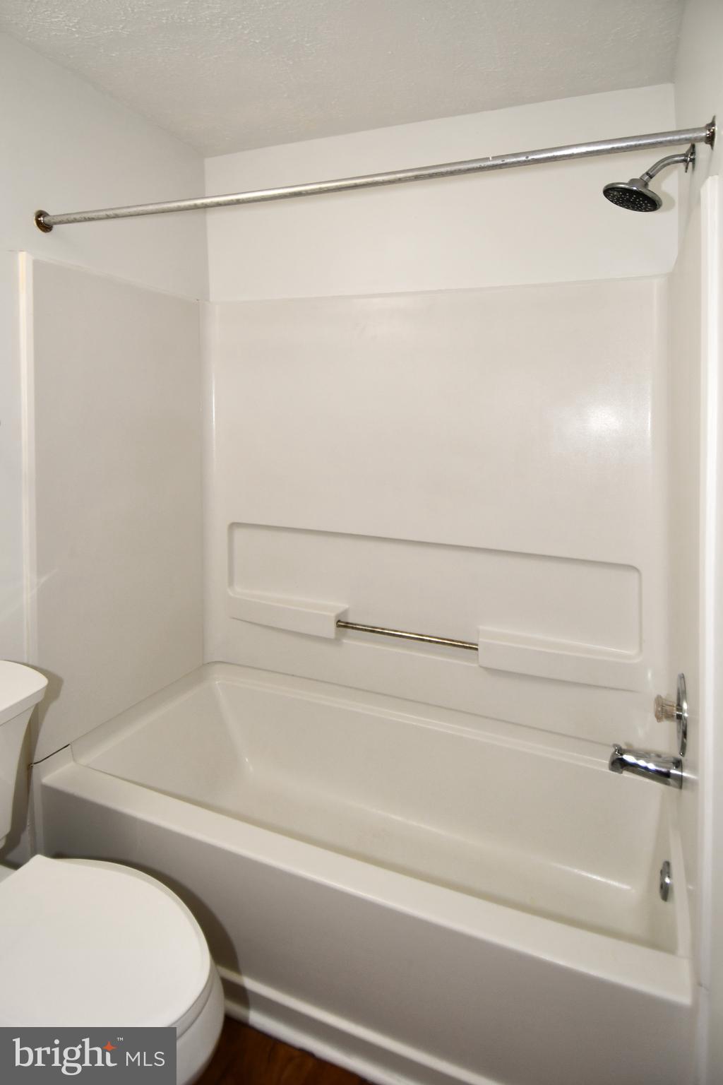 COLLEGE HEIGHTS - Residential