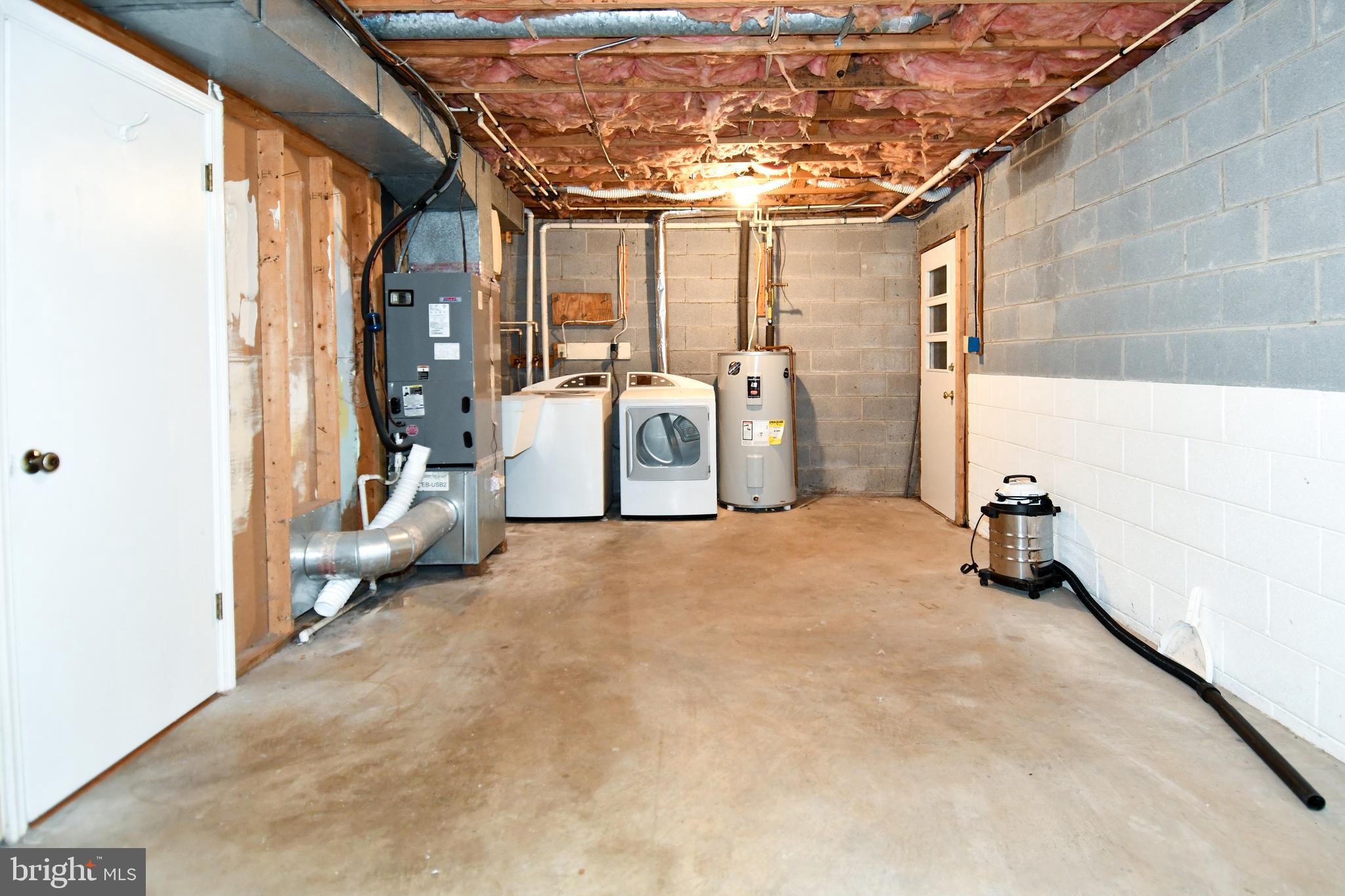 COLLEGE HEIGHTS - Residential