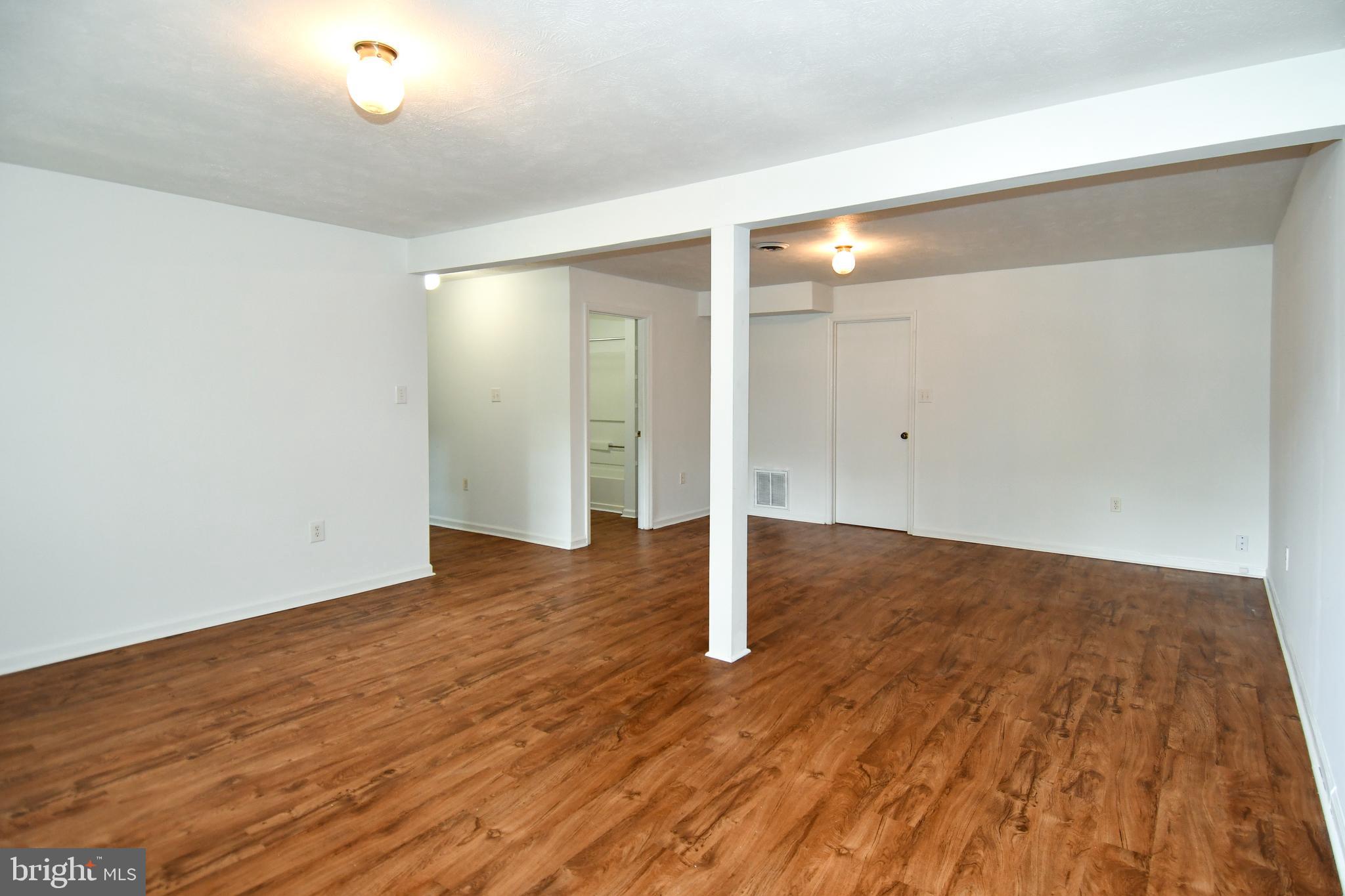 COLLEGE HEIGHTS - Residential