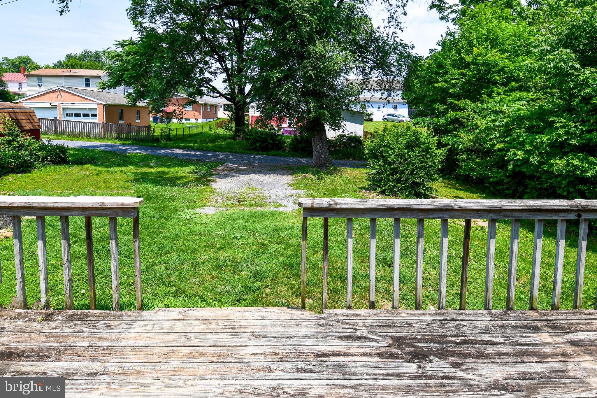 COLLEGE HEIGHTS - Residential