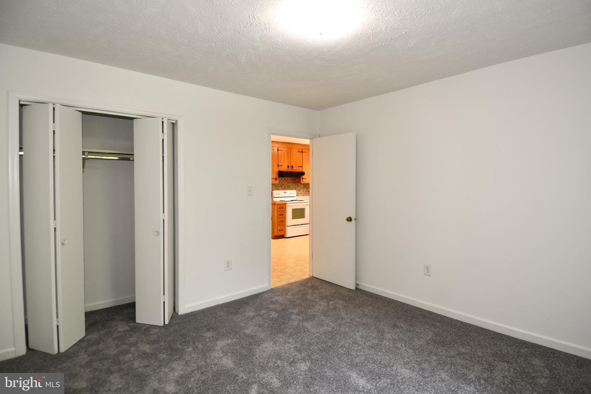 COLLEGE HEIGHTS - Residential