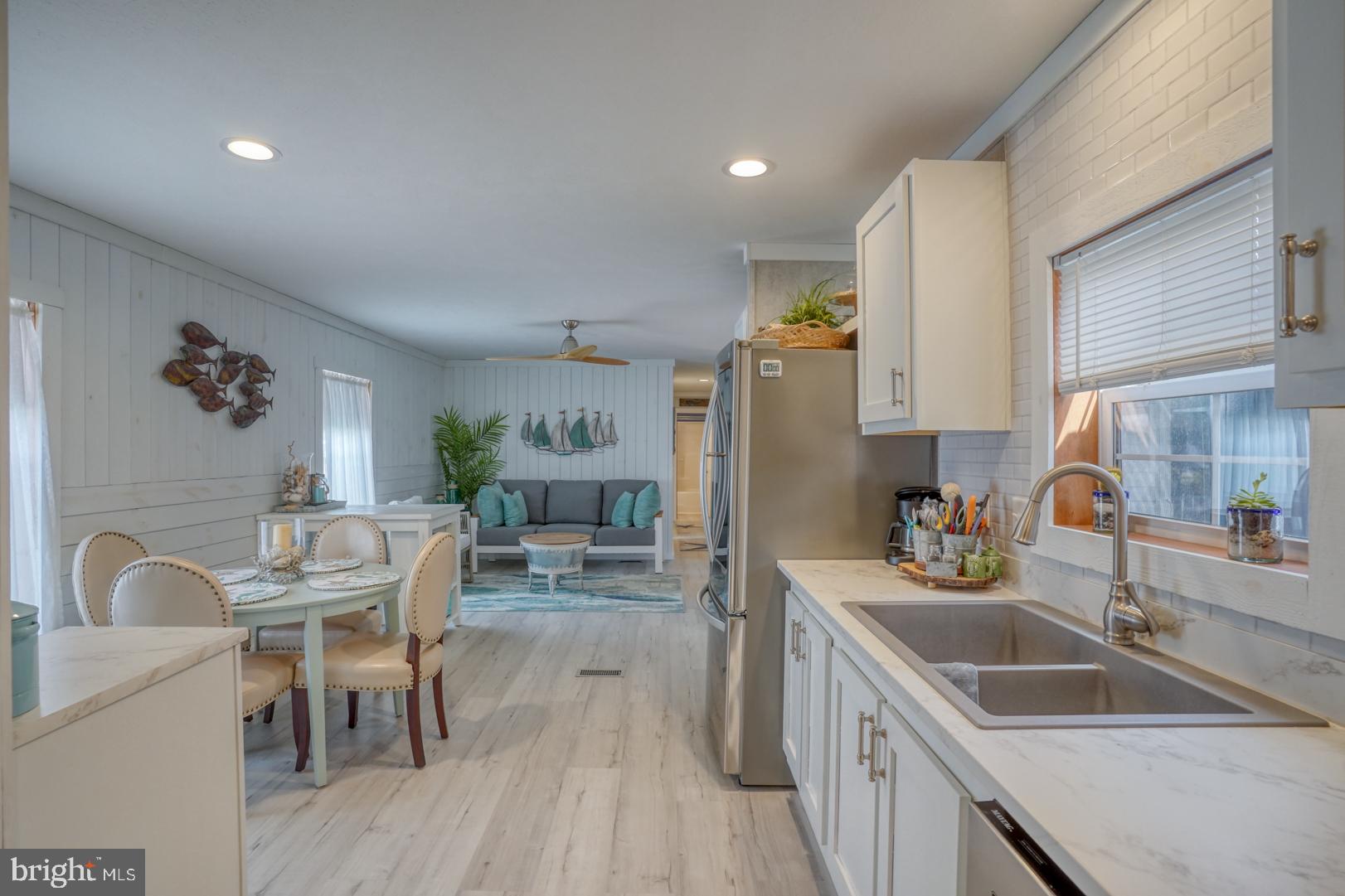 MASSEYS LANDING - Residential