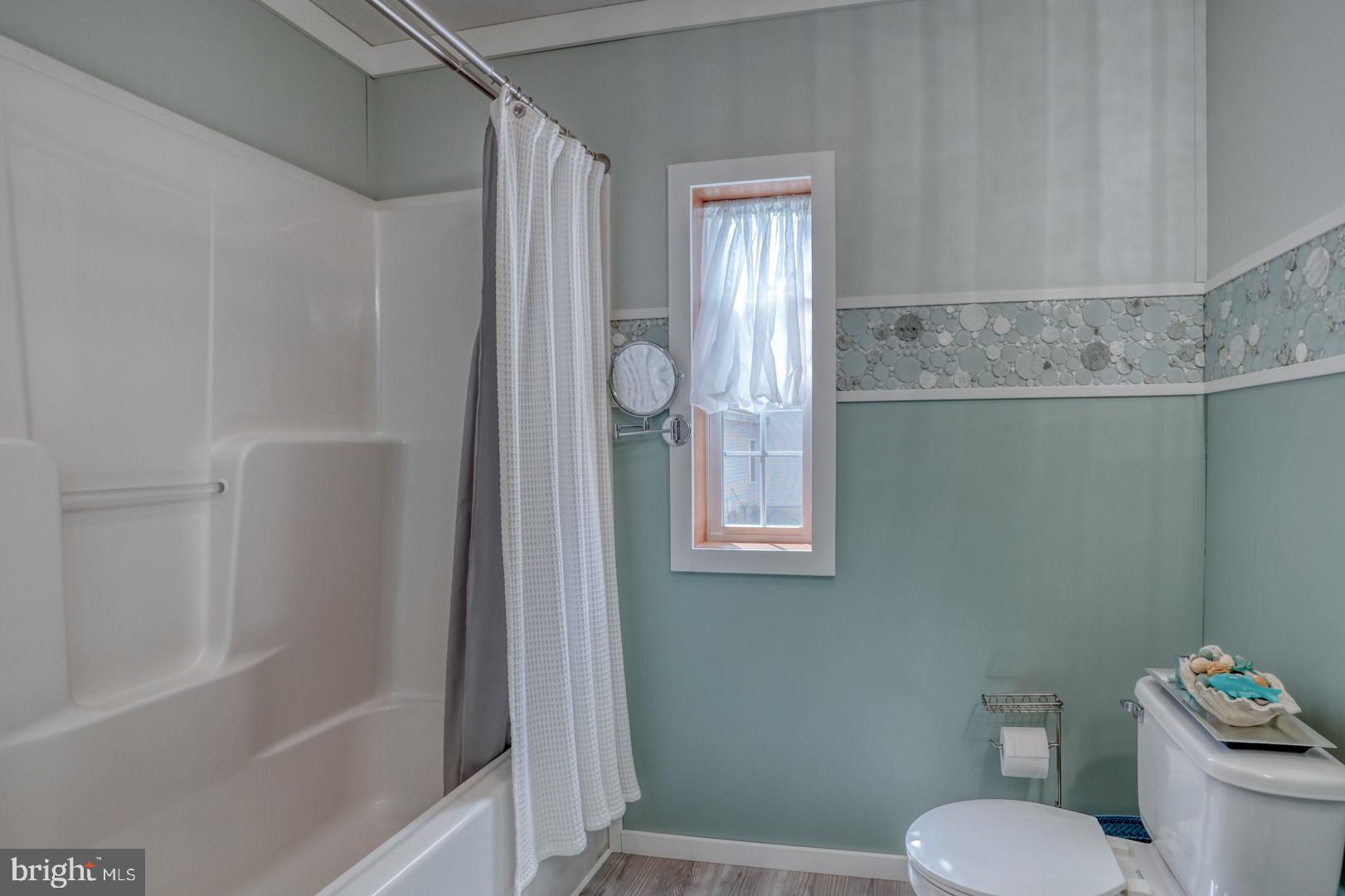 MASSEYS LANDING - Residential