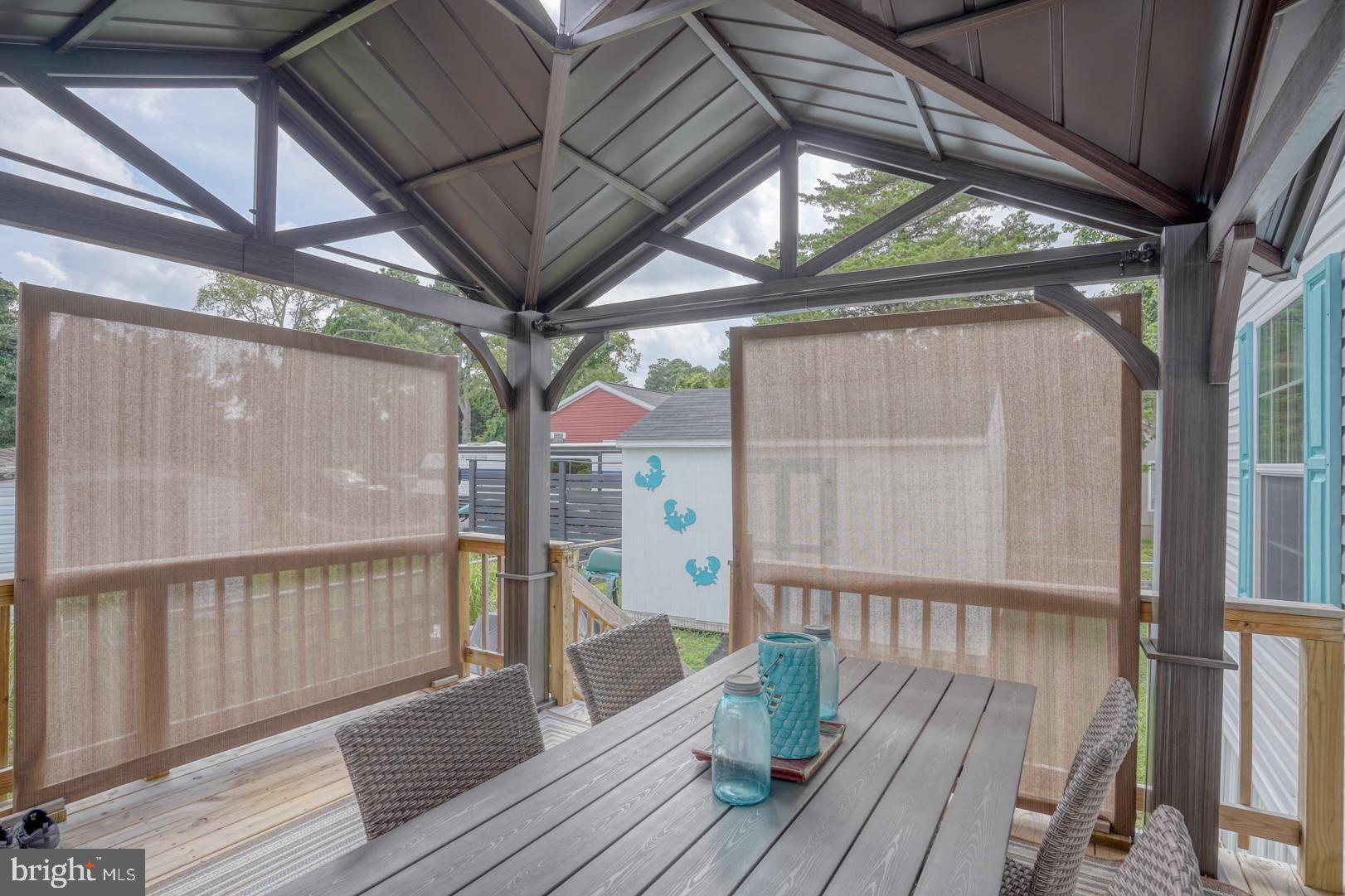 MASSEYS LANDING - Residential