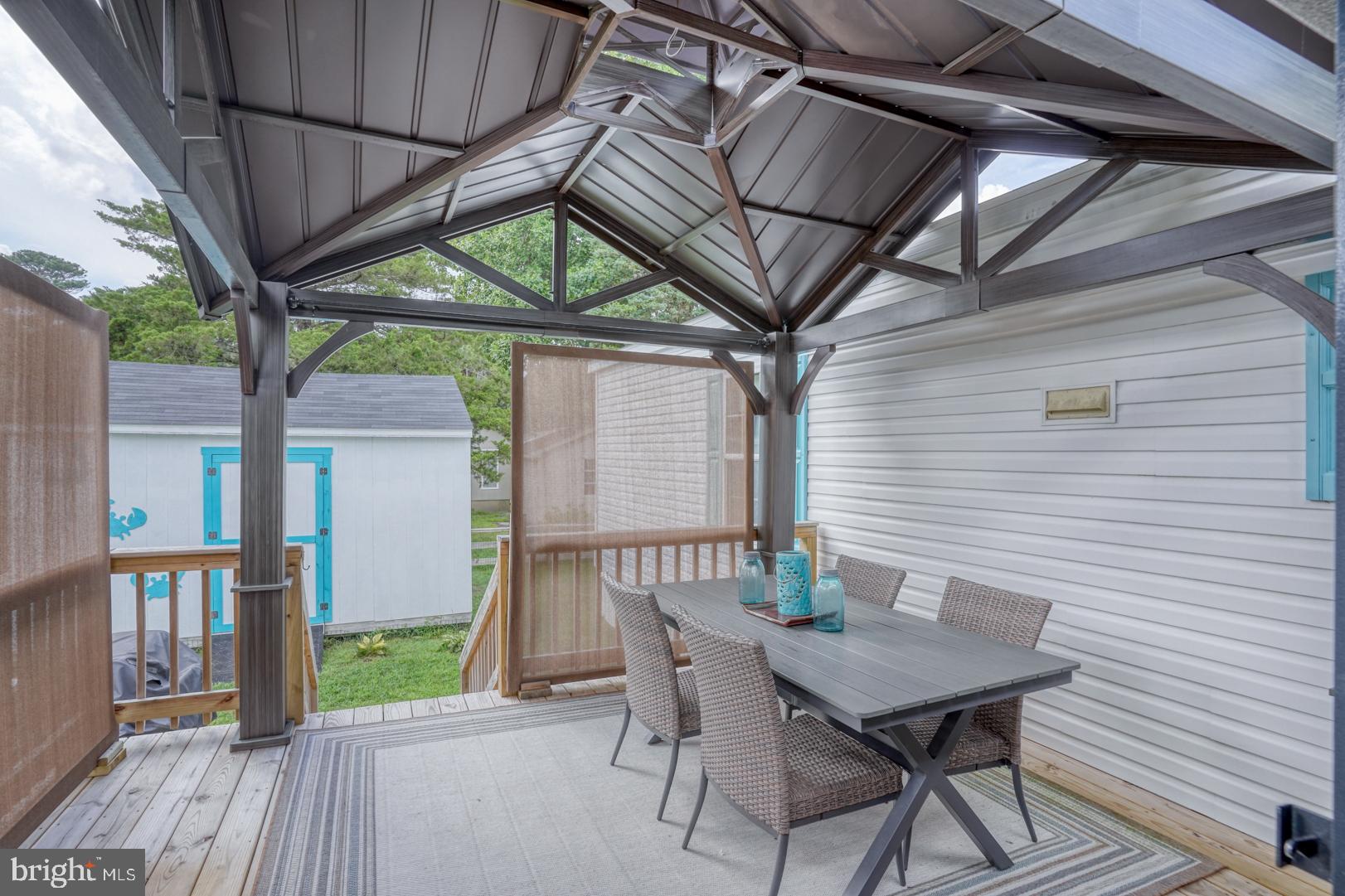 MASSEYS LANDING - Residential