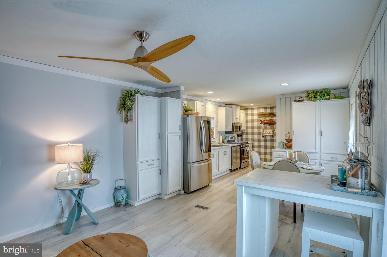 MASSEYS LANDING - Residential