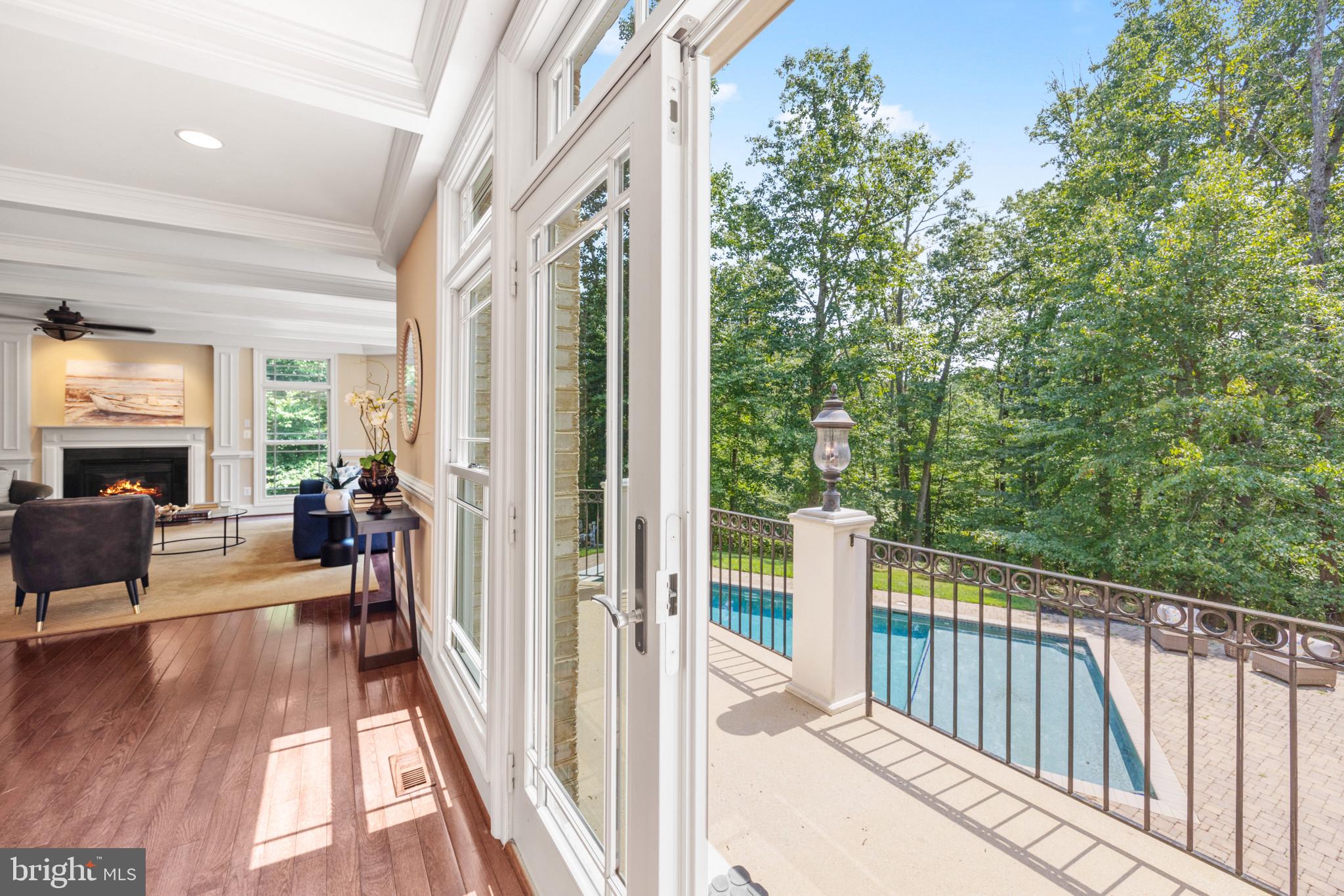 WINDSOR ESTATES - Residential