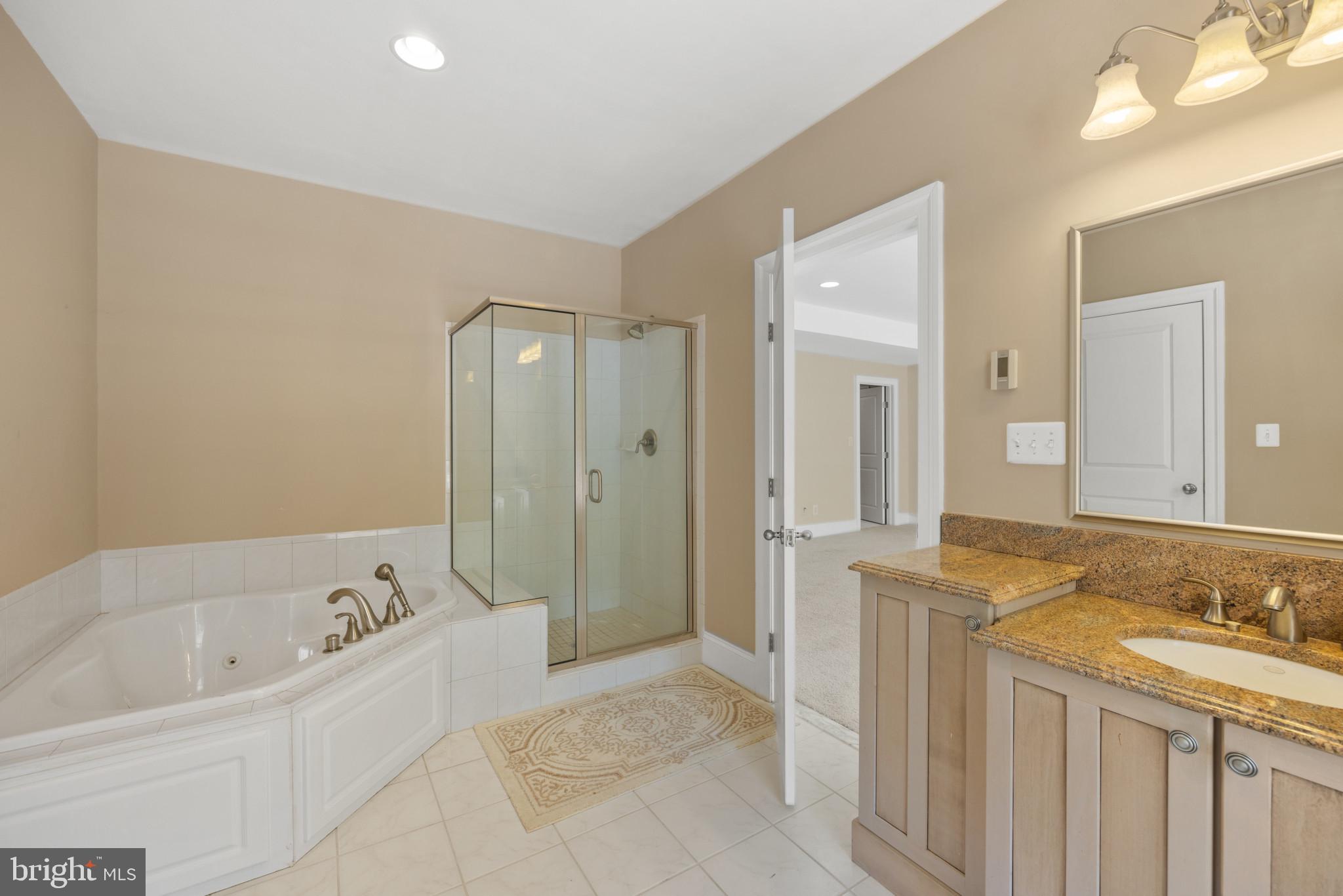 WINDSOR ESTATES - Residential