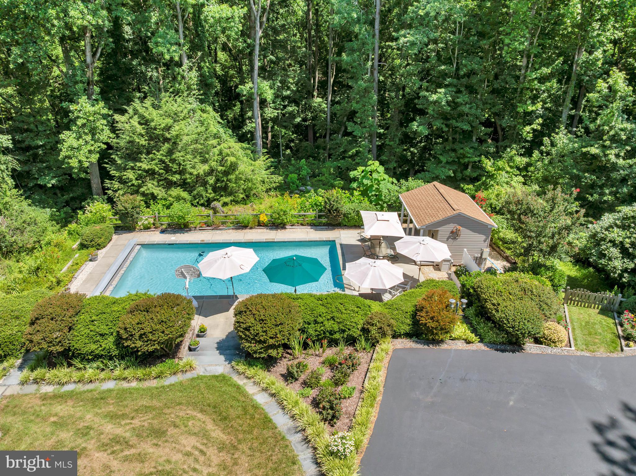 5581 HARDESTY ROAD